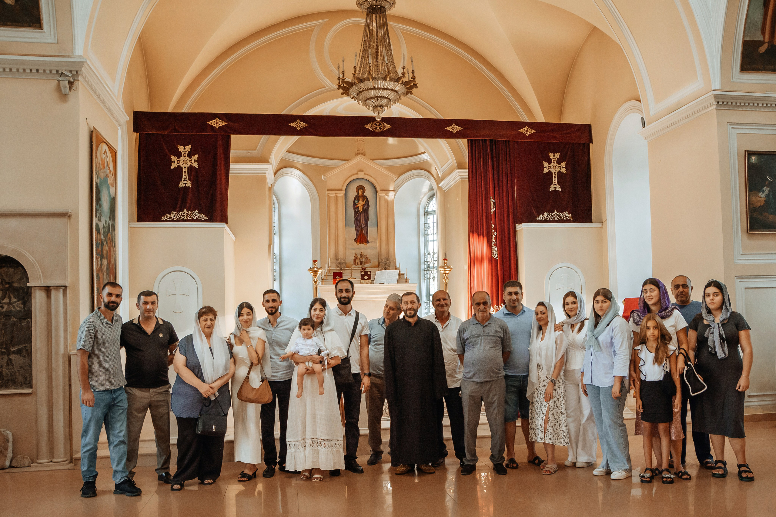 Крещение Евы церковь Сурб Хач. Семейный и детский фотограф Кущ Наташа