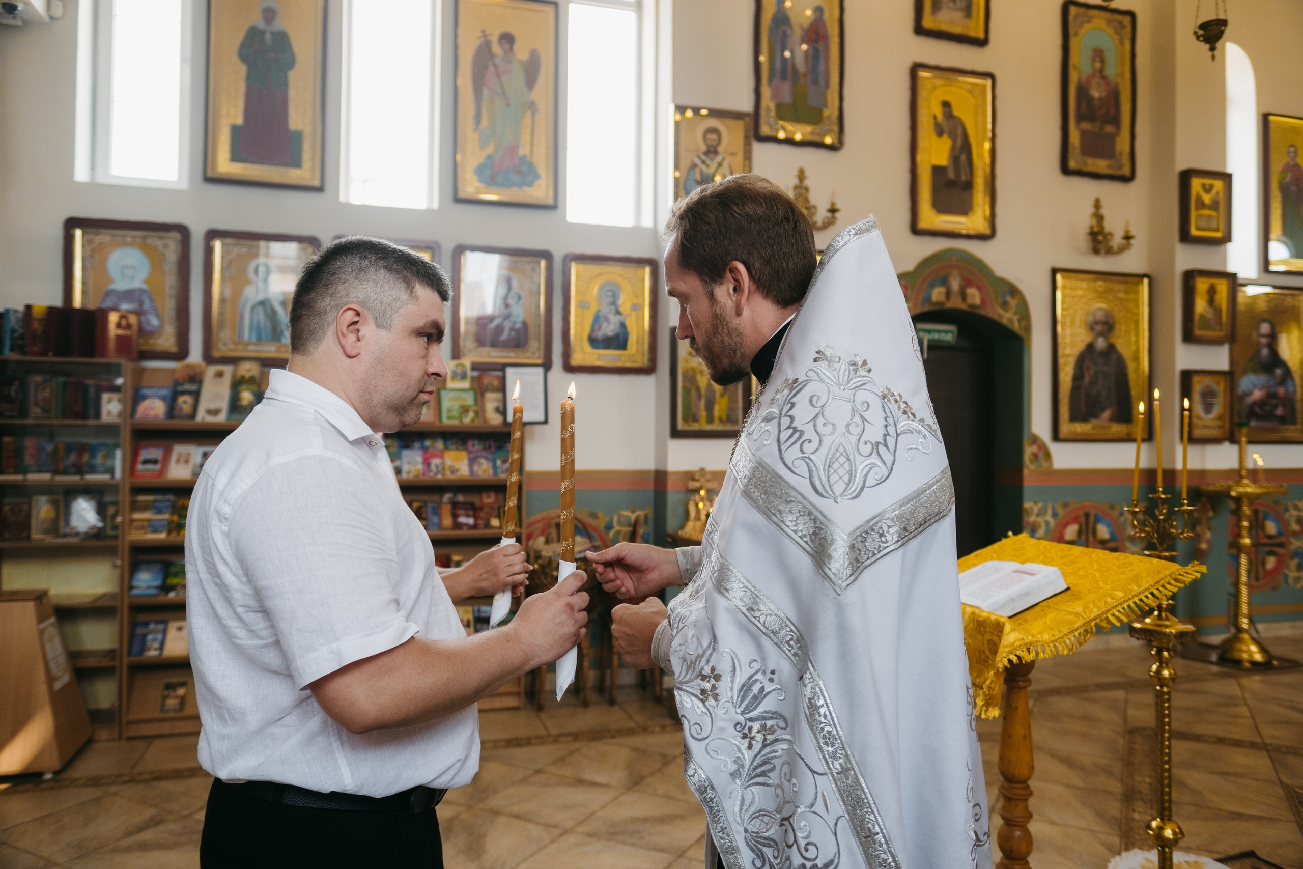 Венчание Никита и Наталья. Свадебный и репортажной фотограф Денис Ожигин в Краснодаре и Краснодарском крае