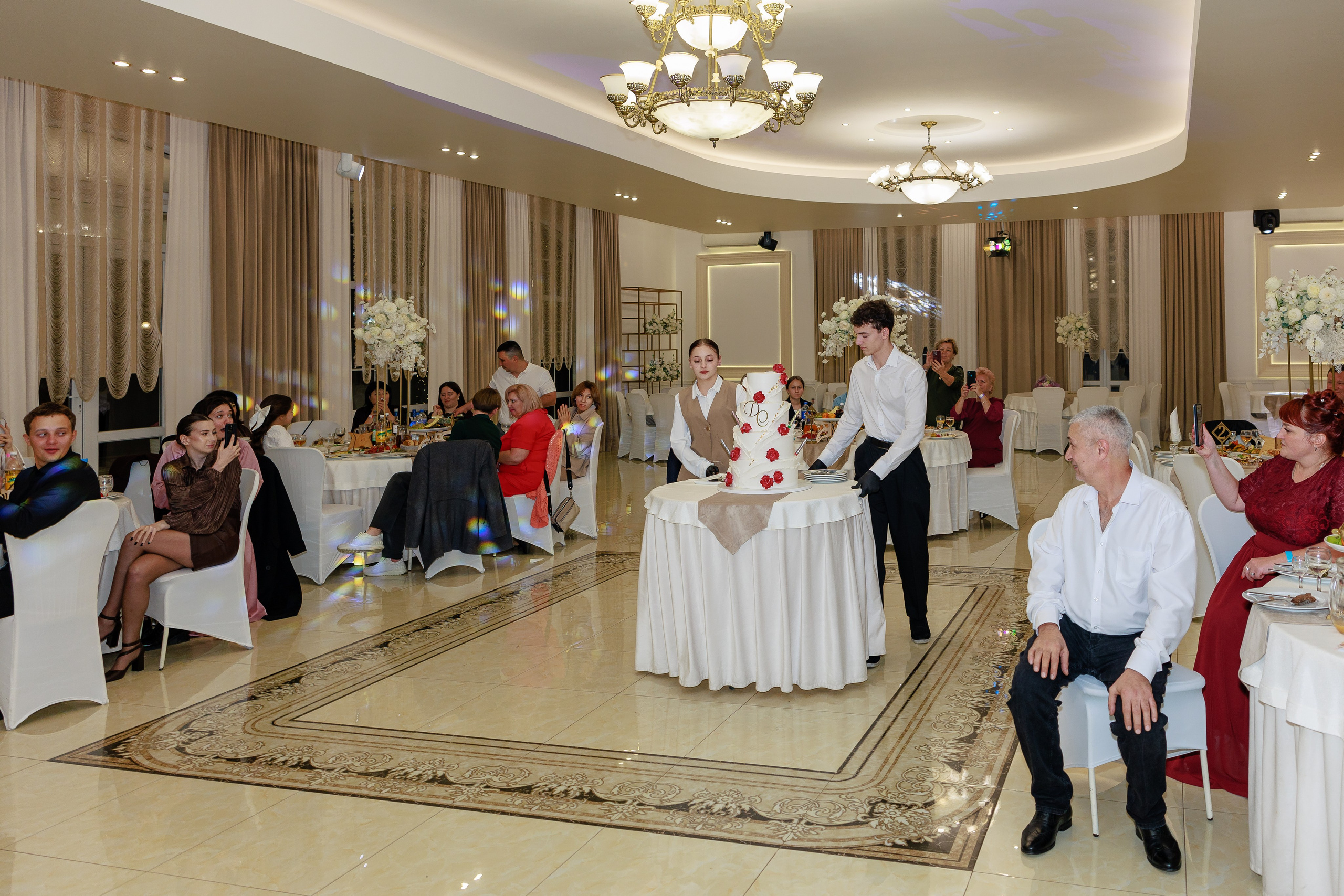 Данил и Сабина банкетный зал Beyaz Hall. Фотограф и видеограф в Крыму и Севастополе