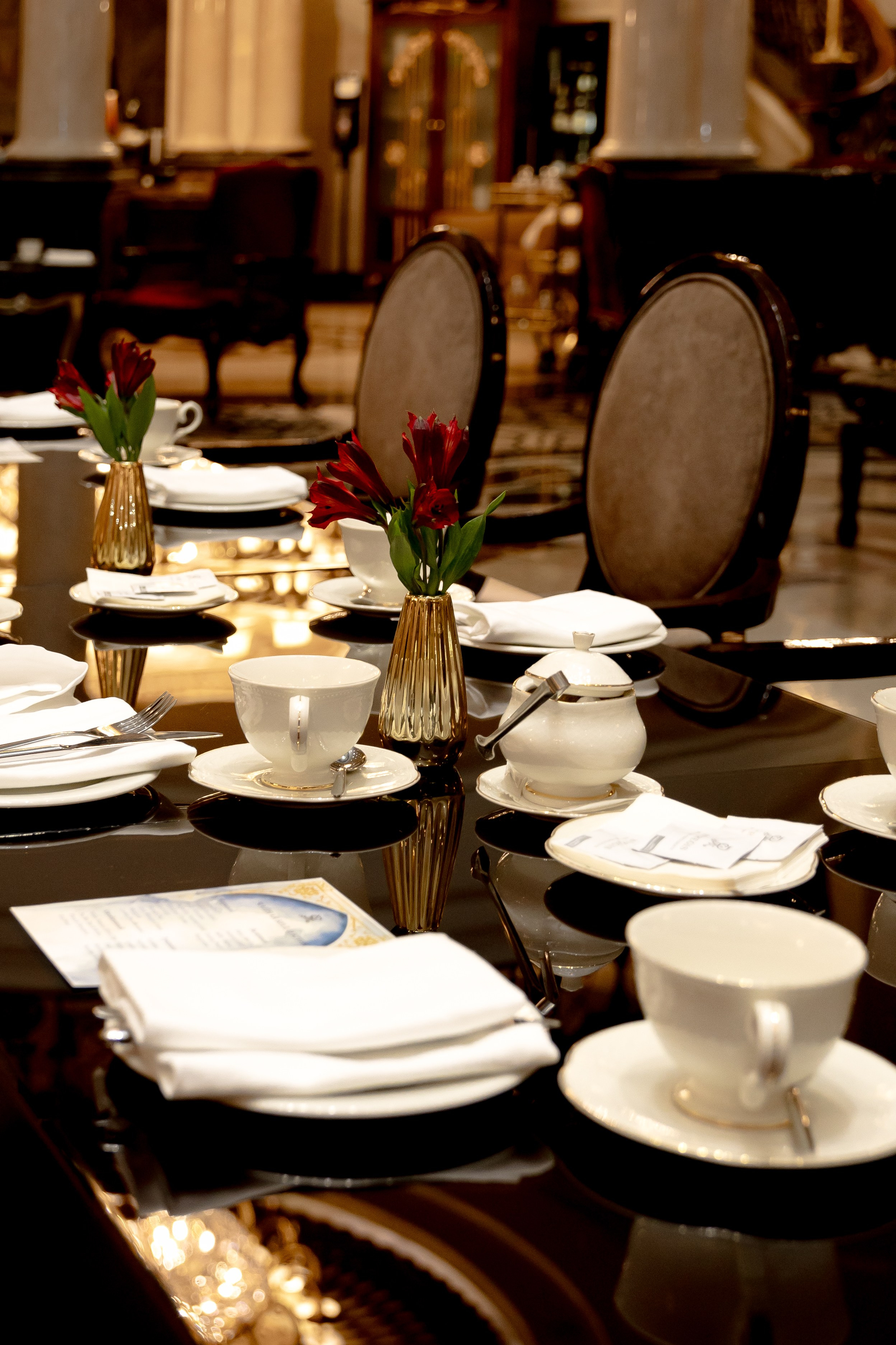 Чайная церемония в отеле «ST REGIS MOSCOW». Свадебный/Портретный фотограф снимаю в Москве