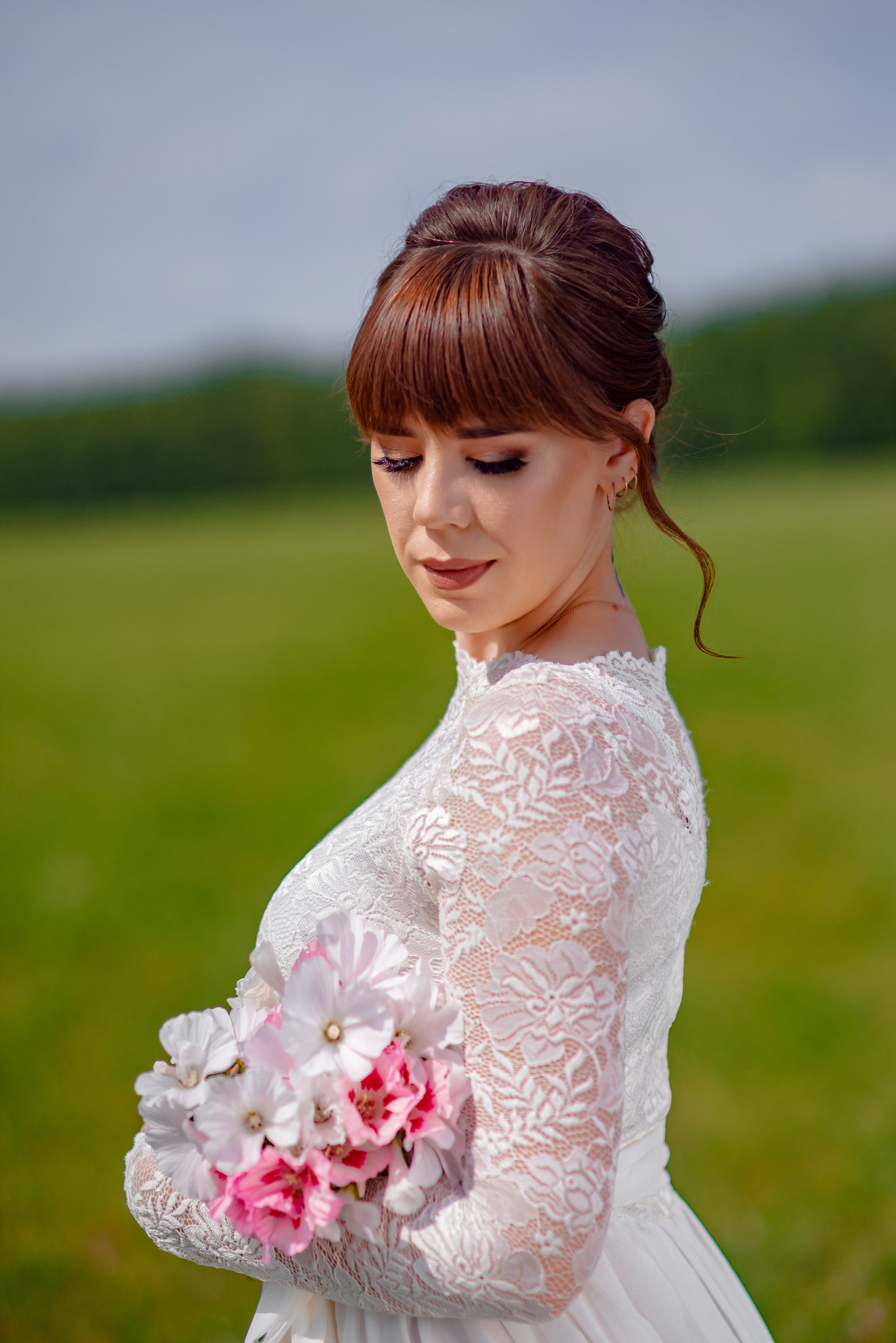 Невеста на лошади. Семейный и детский фотограф в Екатеринбурге и НевьянскеТимурова Алина