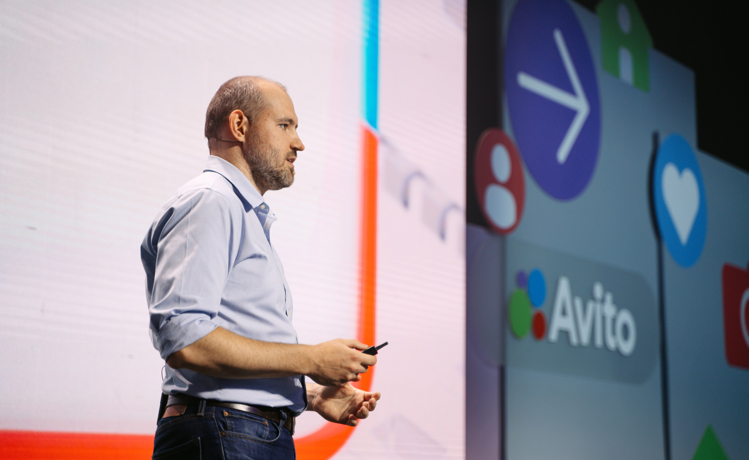 Авито: Бизнес-конференция / 2024. Саша Копылов, фотограф в Казани