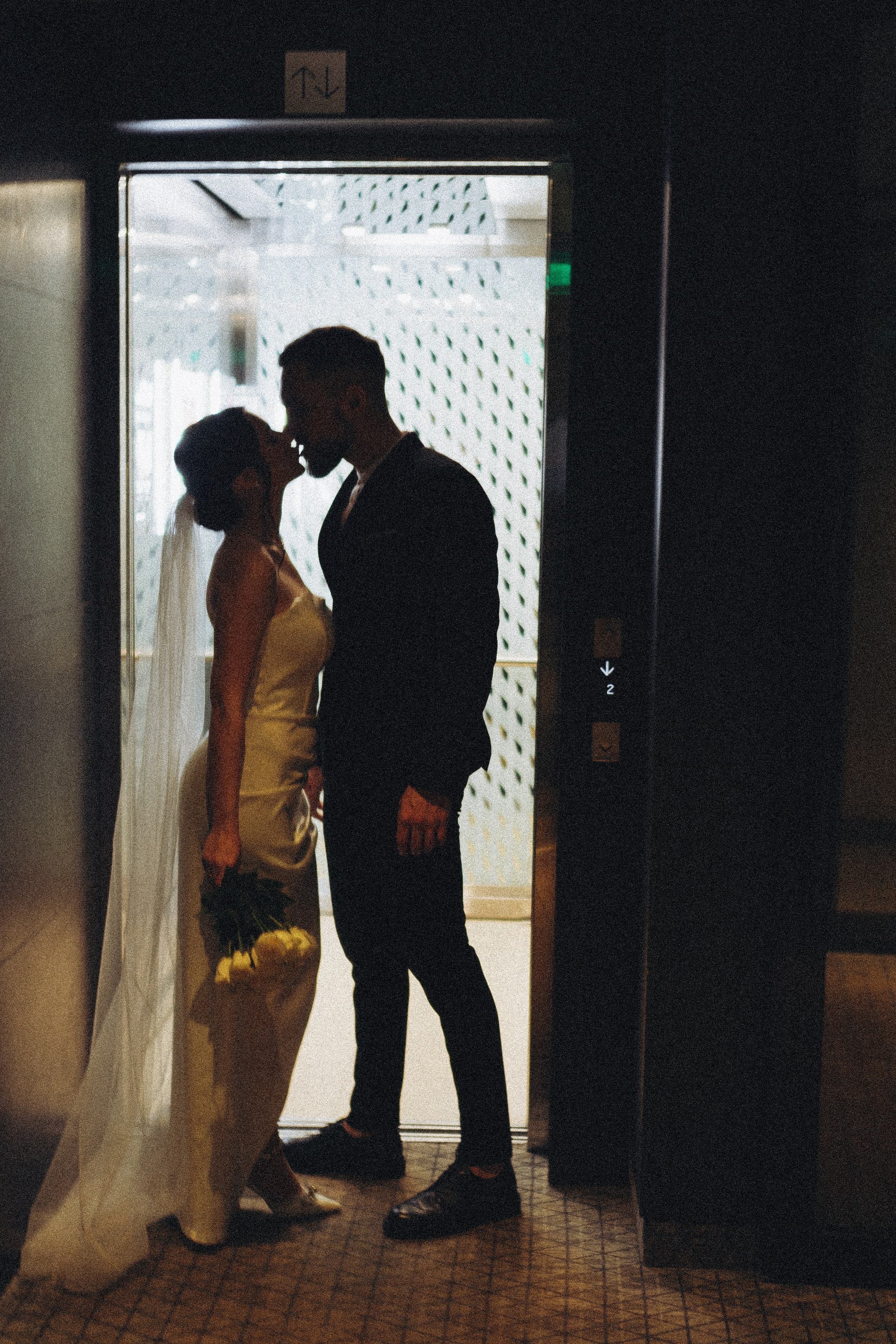 СВАДЕБНАЯ СЬЕМКА СБОРОВ ЖЕНИХА И НЕВЕСТЫ В ОТЕЛЕ И ТАКЖЕ ФОТОСЕССИИЯ В ОТЕЛЕЕ МЕГАПОЛИС БРЯНСК. Профессиональный фотограф, Санкт-Петербург — Виктория Богомолова