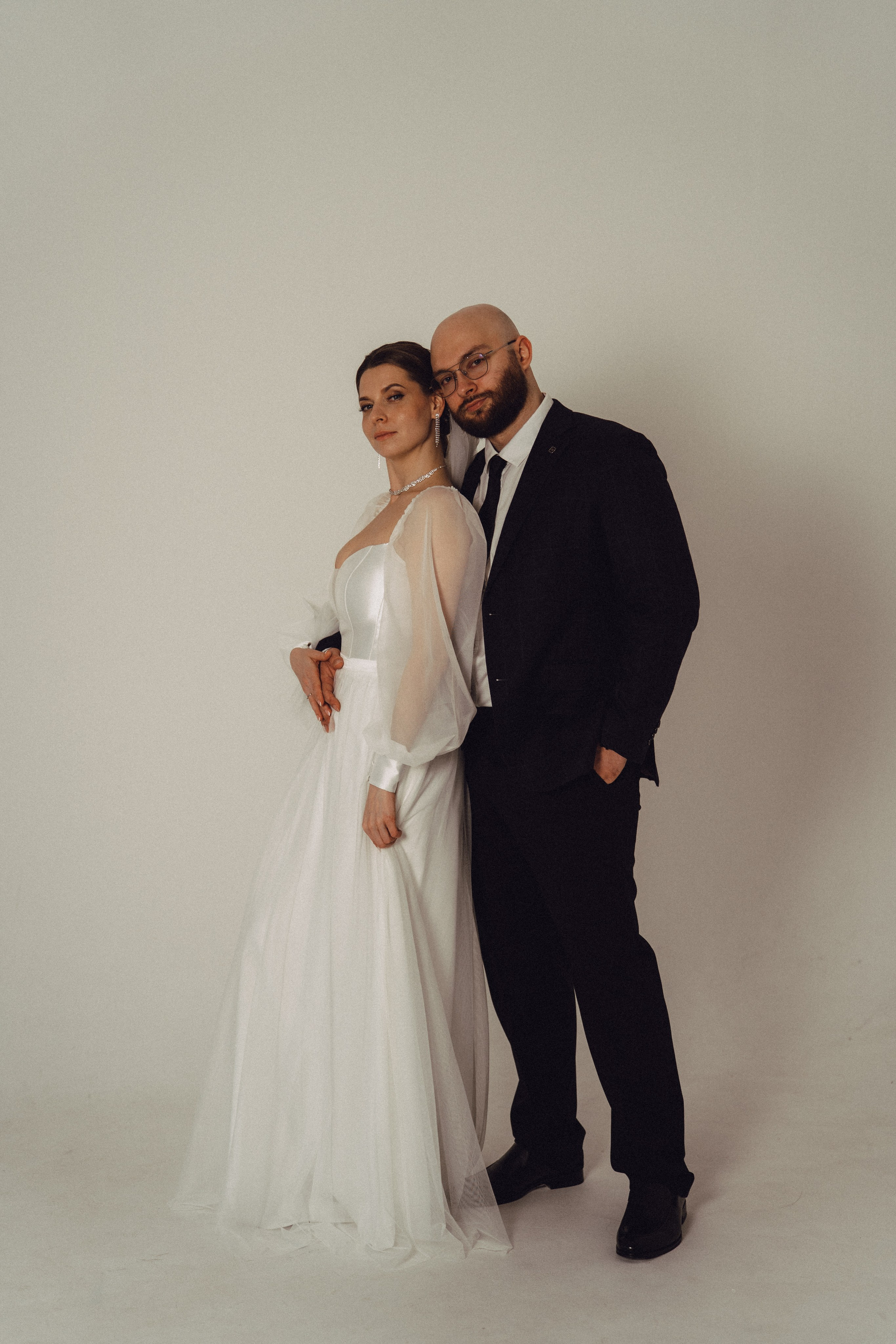 СВАДЕБНАЯ СЬЕМКА ВО ВТОРОМ ДВОРЦЕ (ДЕКАБРЬ) ТАКЖЕ СЬЕМКА В СТУДИИ НА ЧЕРНЫШЕВСКОЙ. Профессиональный фотограф, Санкт-Петербург — Виктория Богомолова