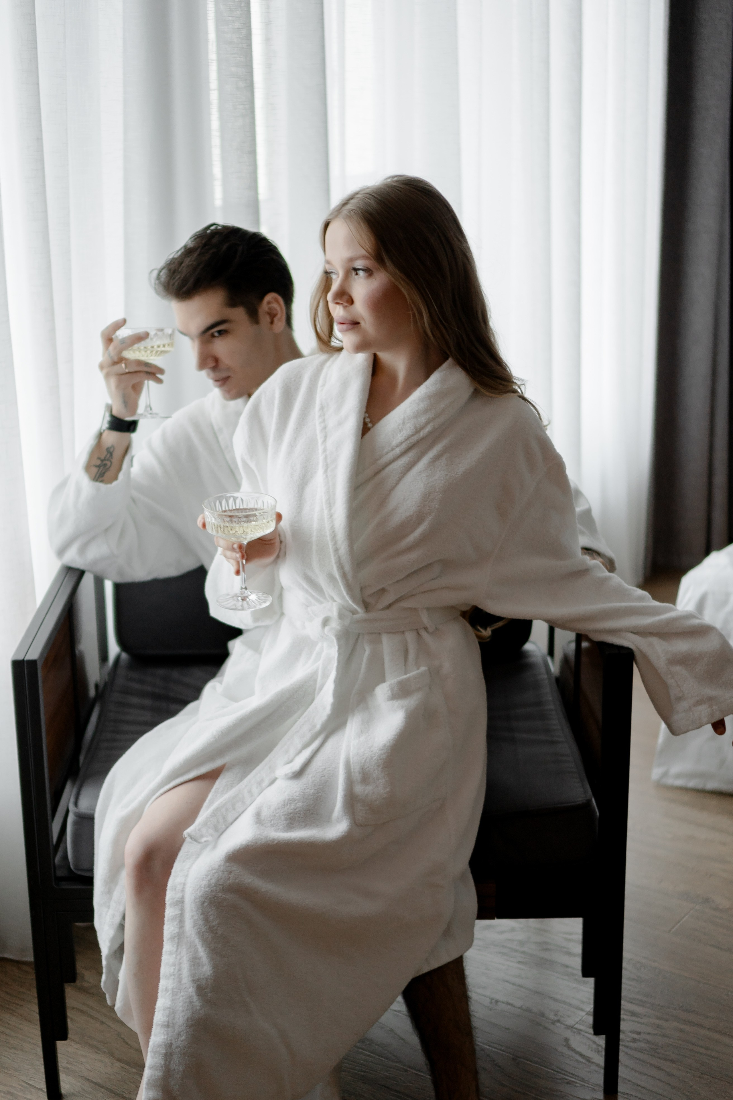 СВАДЕБНАЯ СЬЕМКА СБОРОВ В ОТЕЛЕ И ВЫЕЗД НА ЦЕРЕМОНИЮ (СНЯТО В СИБИРЕ В НИЖНЕВАРТОВСКЕ). Профессиональный фотограф, Санкт-Петербург — Виктория Богомолова