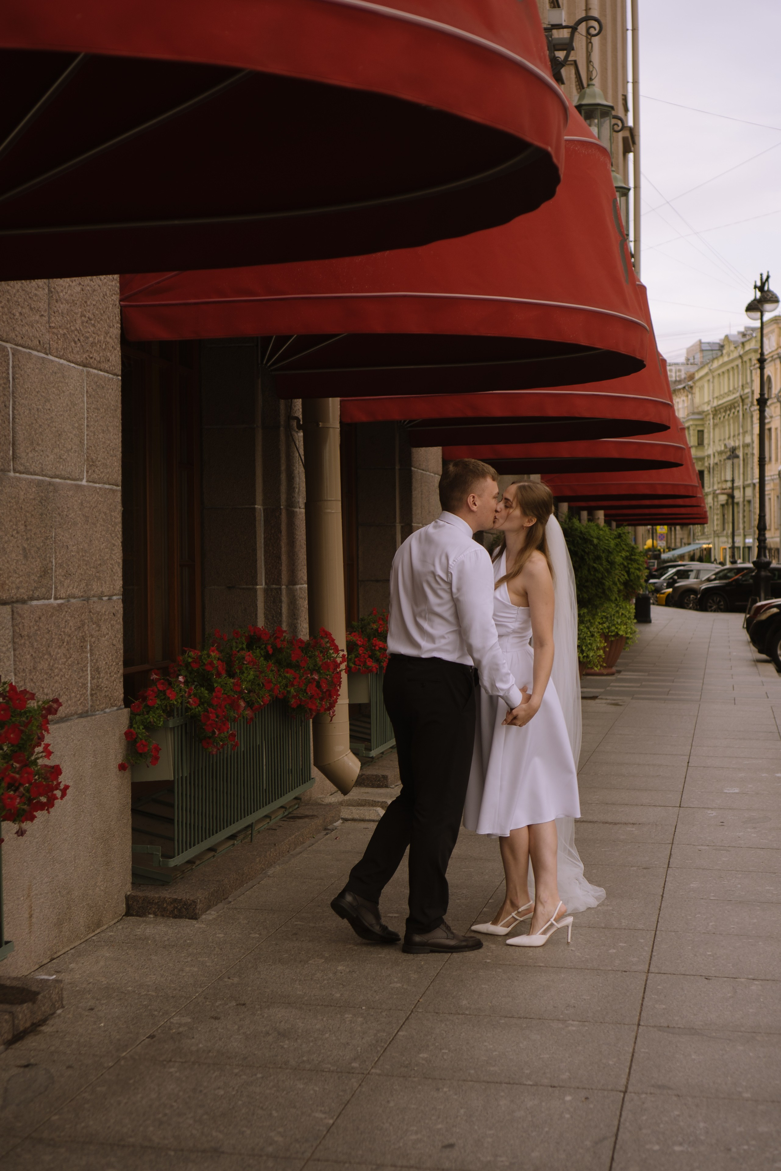 СВАДЕБНАЯ СЬЕМКА С ИСАКИЕВСКИМ СОБОРОМ, АСТОРИЯ И ЗАКОНОДАТЕЛЬНОЕ СОБРАНИЕ. Профессиональный фотограф, Санкт-Петербург — Виктория Богомолова