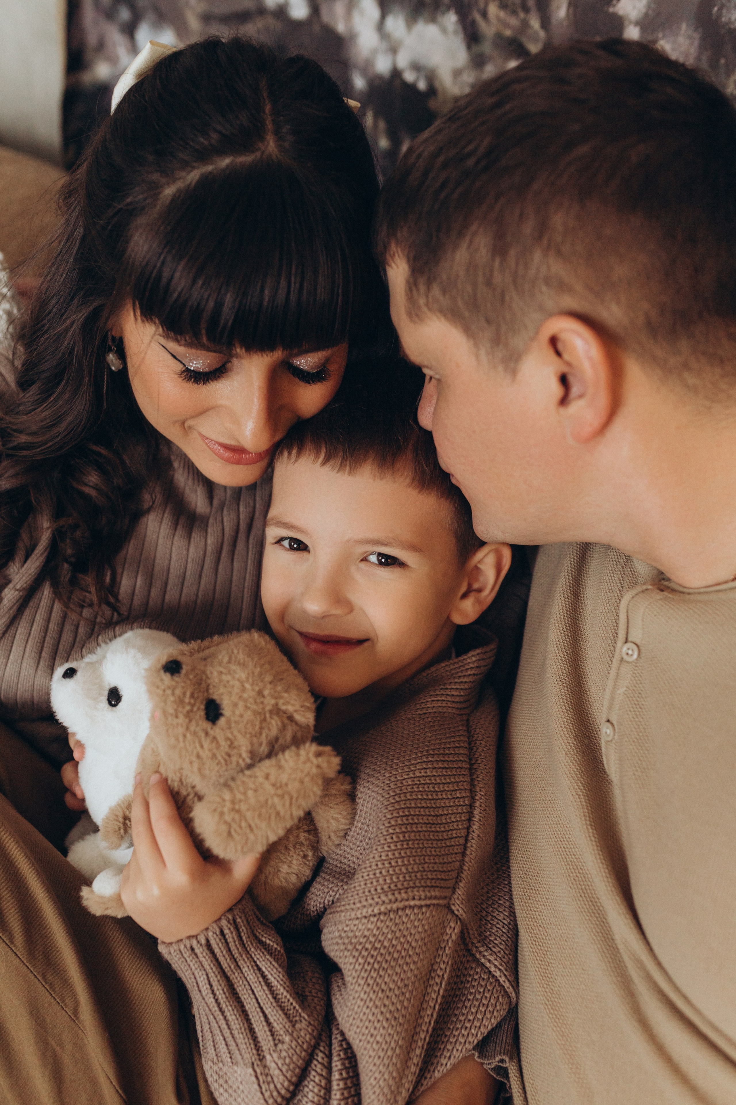 Юля, Вова и Тимочка. Фотограф Кемерово Анастасия Ларионова