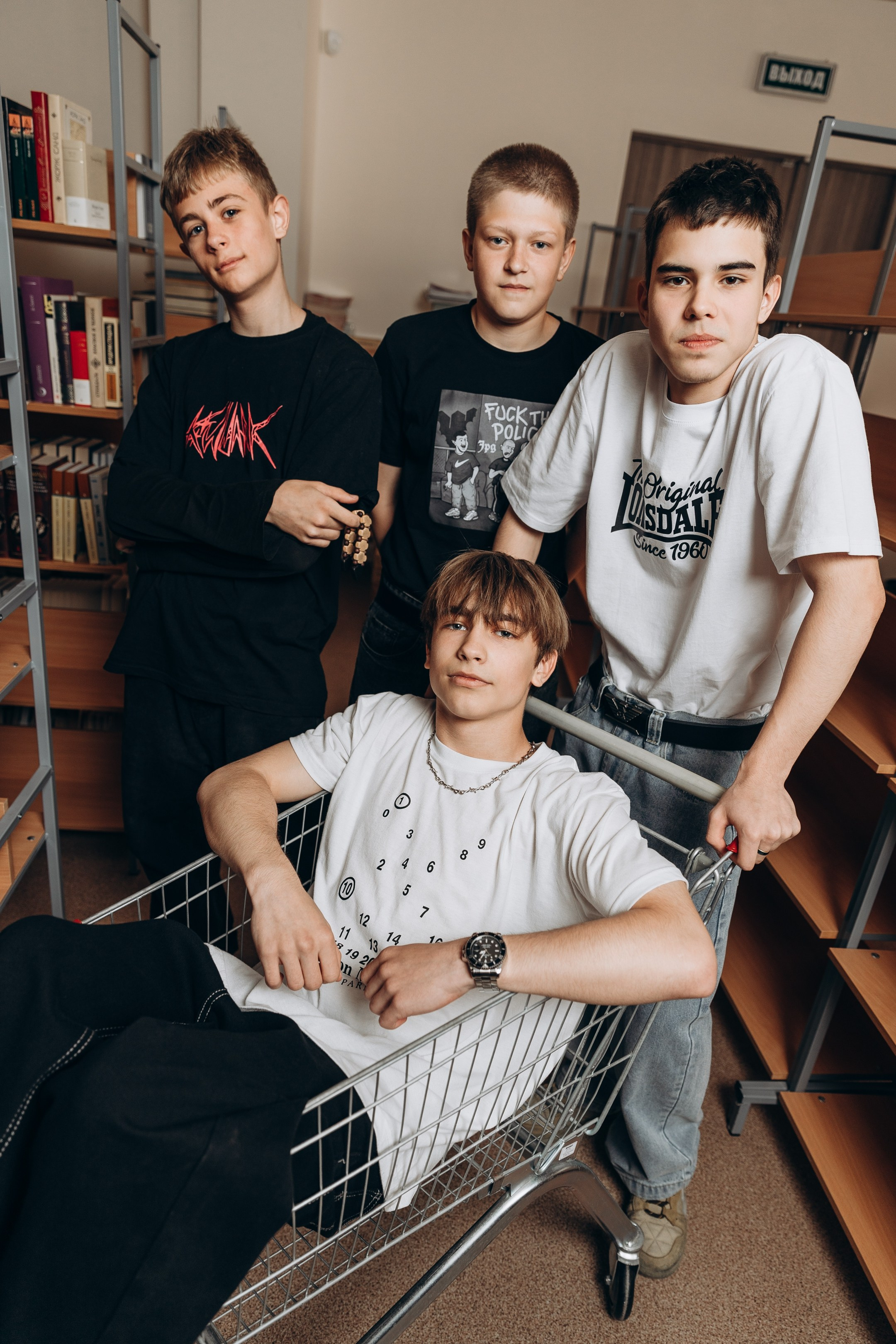 Групповые фотографии. BREAKBOOK | Выпускные альбомы в Пензе и Пензенской области