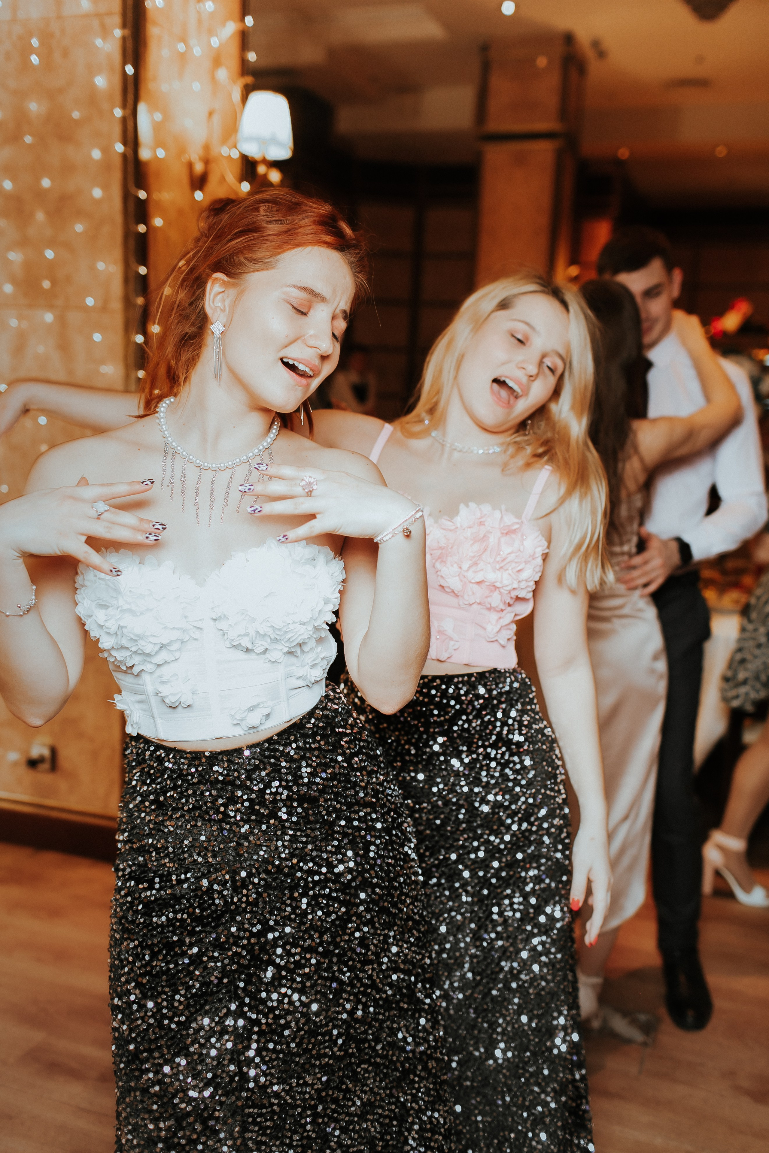 Съемка выездной регистрации в отеле. Свадебный и репортажный фотограф в Ярославле и Санкт-Петербурге Роман Микрюков