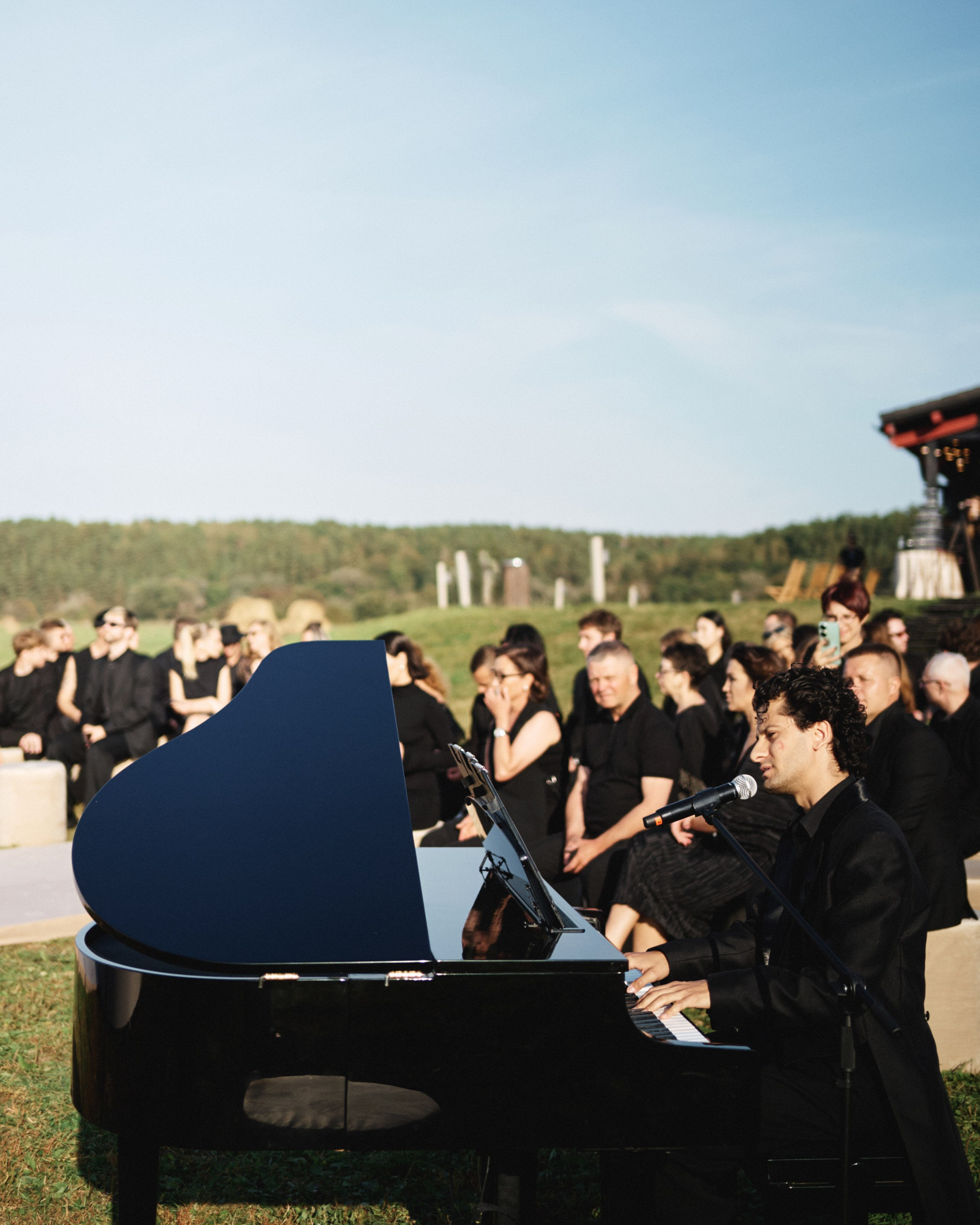 Mary Gu & Toli Wildways. VENSKAYA WEDDING & EVENT PLANNER