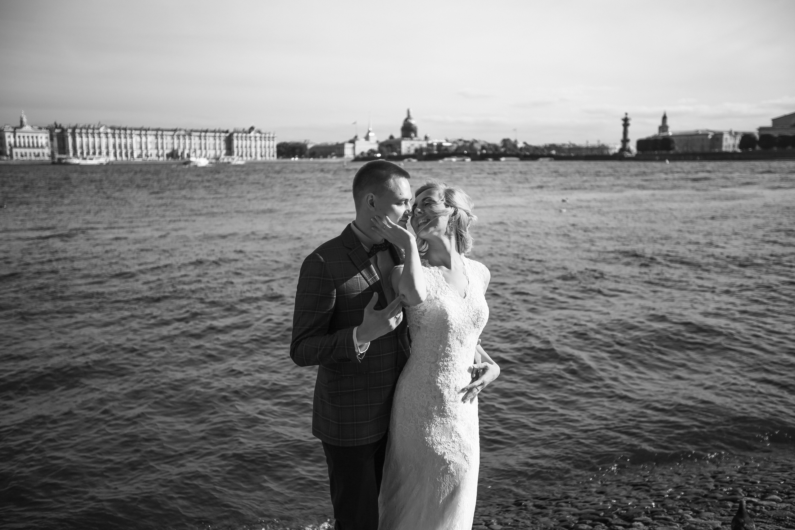 Свадьба Ольги и Владимира в загсе Адмиралтейского района. Фотограф в Санкт-Петербурге Елизавета Сорокина