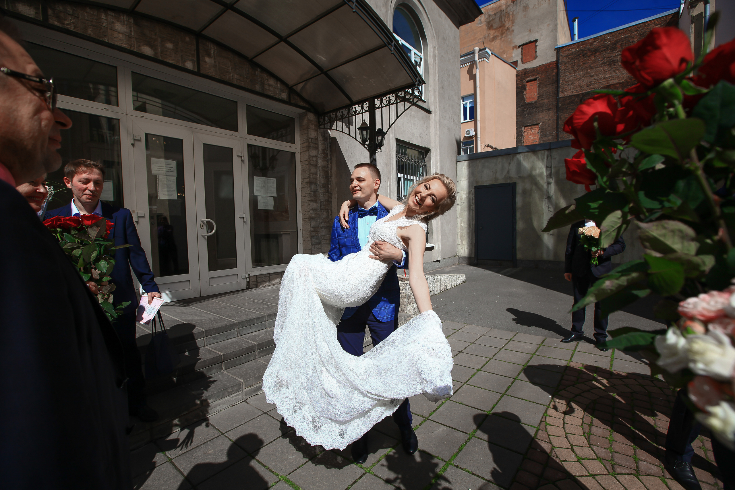 Свадьба Ольги и Владимира в загсе Адмиралтейского района. Фотограф в Санкт-Петербурге Елизавета Сорокина