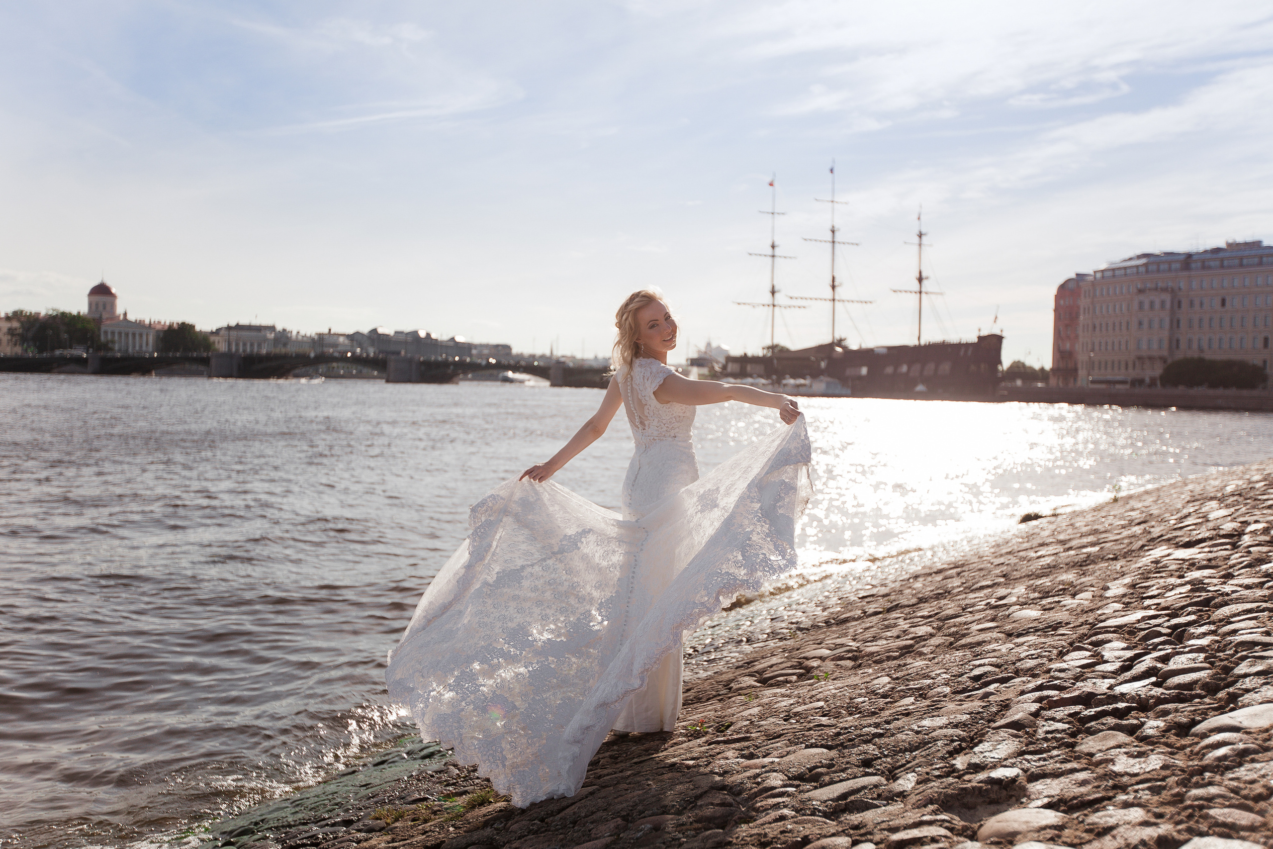 невеста, свадебное платье, фотограф Елизавета Сорокина, свадебный фотограф, фотограф на свадьбу, свадебный фотограф спб, фотограф на свадьбу спб, свадебный фотограф в санкт-петербурге, регистрация брака,свадебная фотосессия, фотостудия для свадьбы, образ невесты, свадебная прическа спб, свадебный макияж спб, сборы невесты, фотосессия сборов невесты, свадебный автомобиль, автомобиль на свадьбу, лимузинневеста, жених и невеста, костюм жениха, свадебное платье, фотограф Елизавета Сорокина, свадебный фотограф, фотограф на свадьбу, свадебный фотограф спб, фотограф на свадьбу спб, свадебный фотограф в санкт-петербурге, регистрация брака,свадебная фотосессия, фотостудия для свадьбы, образ невесты, свадебная прическа спб, свадебный макияж спб, обручальные кольца, сборы невесты, утро невесты , фотосессия утро невесты, фотосессия сборов невесты, сборы невесты в аппартаментах, сборы невесты в отеле, первый дворец бракосочетания на английской набережной, дворец бракосочетания №1, кружевное свадебное платье