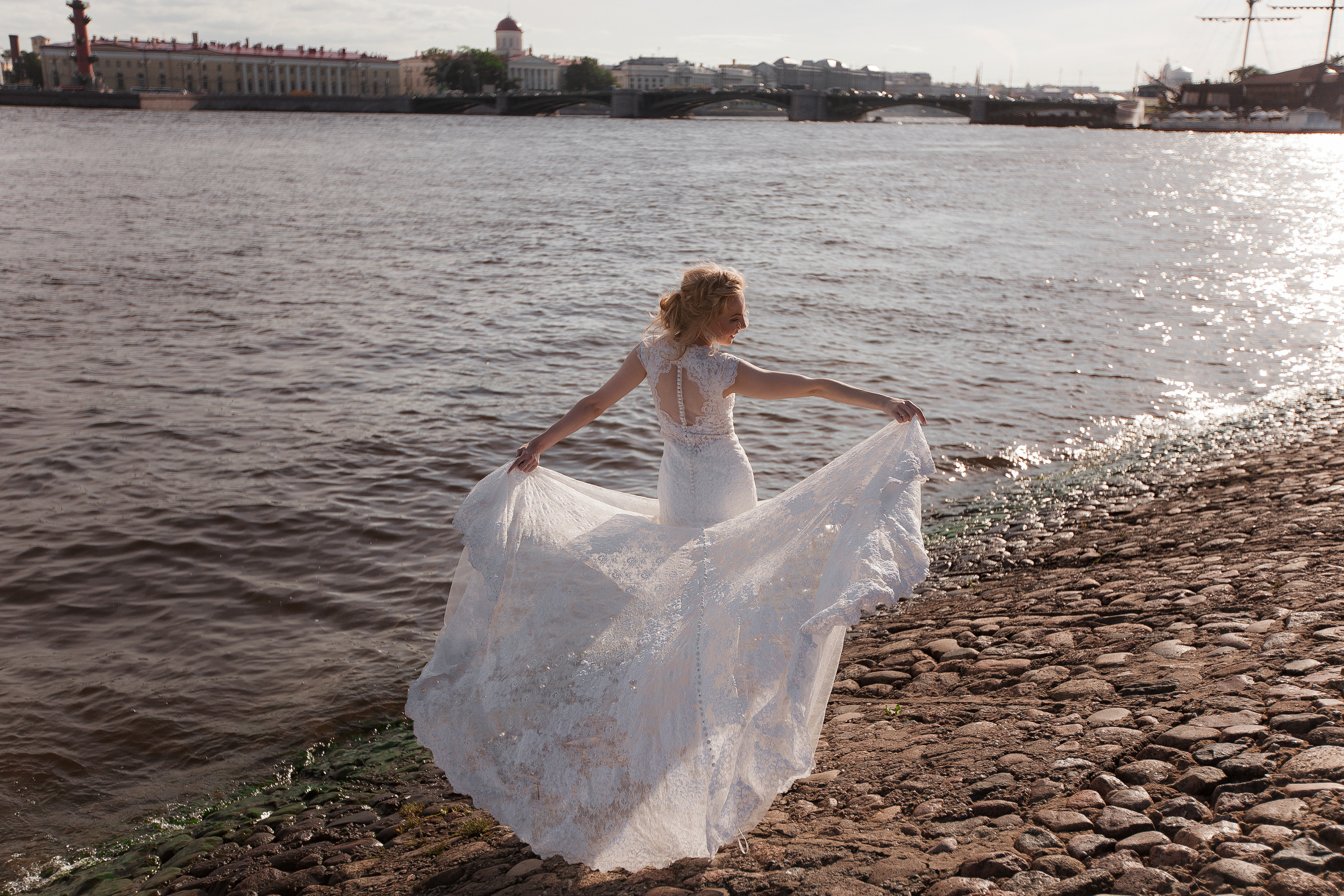 Свадьба Ольги и Владимира в загсе Адмиралтейского района. Фотограф в Санкт-Петербурге Елизавета Сорокина