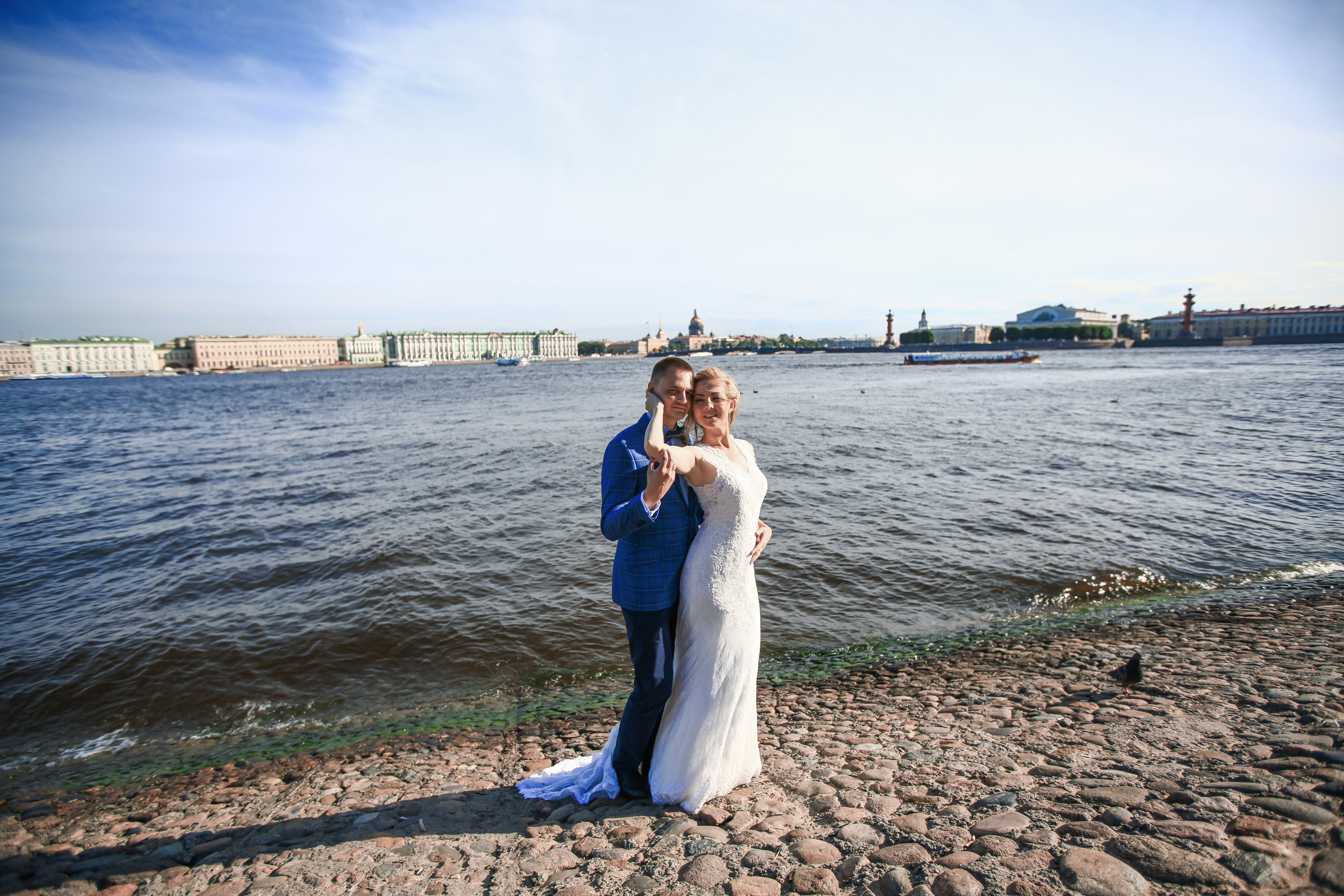 Свадьба Ольги и Владимира в загсе Адмиралтейского района. Фотограф в Санкт-Петербурге Елизавета Сорокина