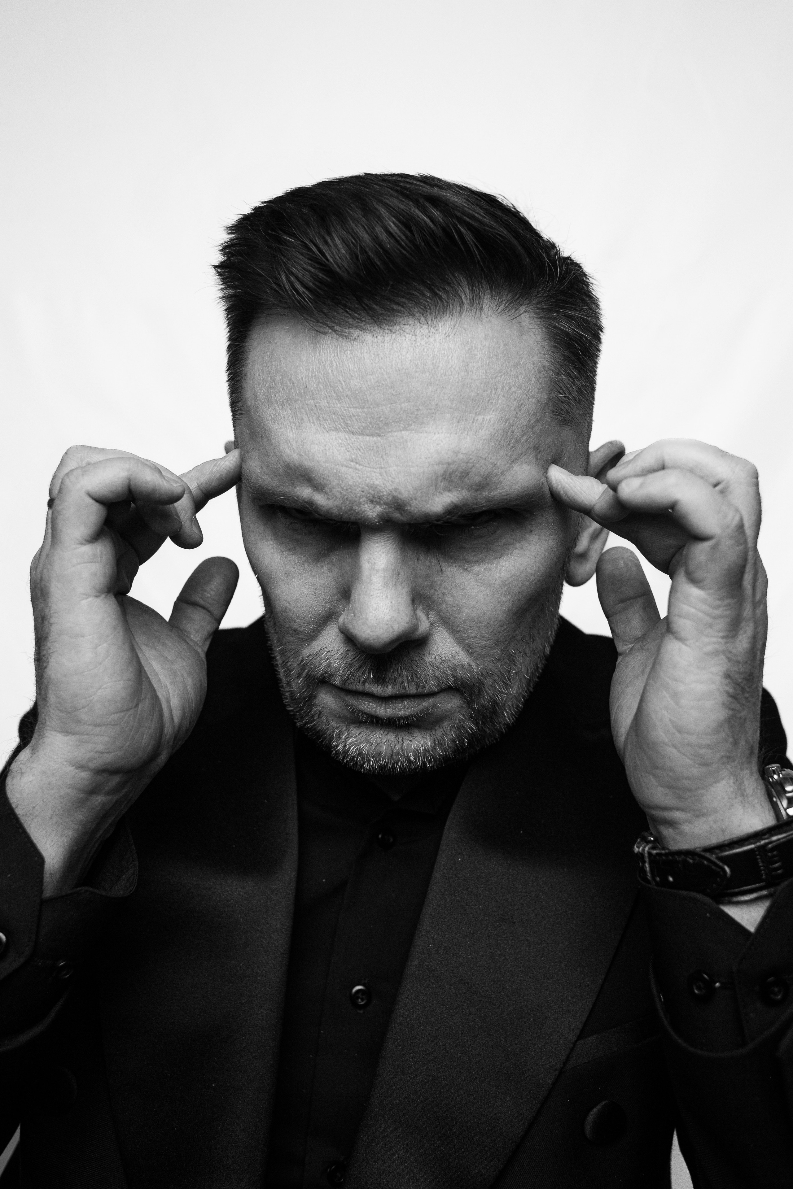 Портретная фотосессия в Таганроге — фотограф Антон Бакарюк. Свадебный и семейный фотограф в Таганроге Бакарюк Антон