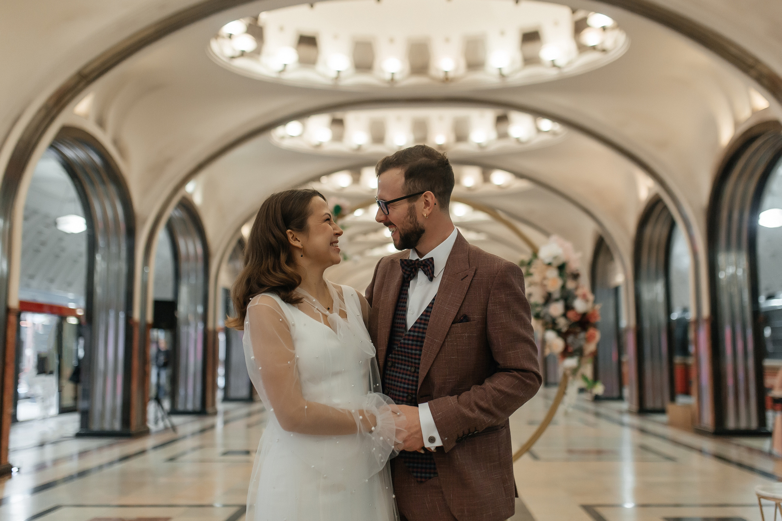 Ночная регистрация брака на станции метро Маяковская. Фото Радости. Свадебный и семейный фотограф в Москве Юлия Самойлова