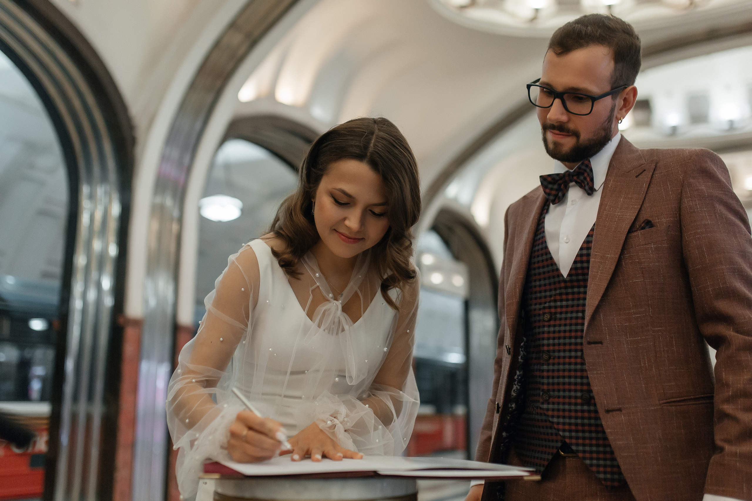 Ночная регистрация брака на станции метро Маяковская. Фото Радости. Свадебный и семейный фотограф в Москве Юлия Самойлова