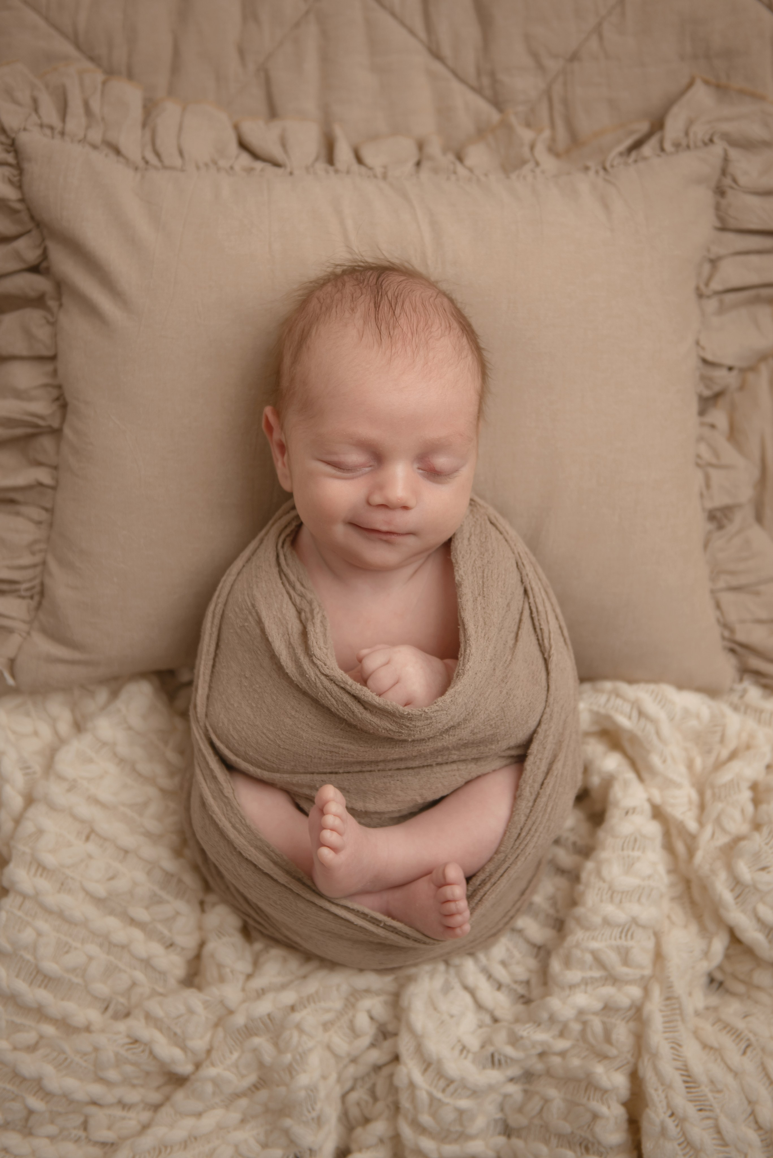 Съемка новорождённого. Фотограф новорожденных в Ростове-на-Дону