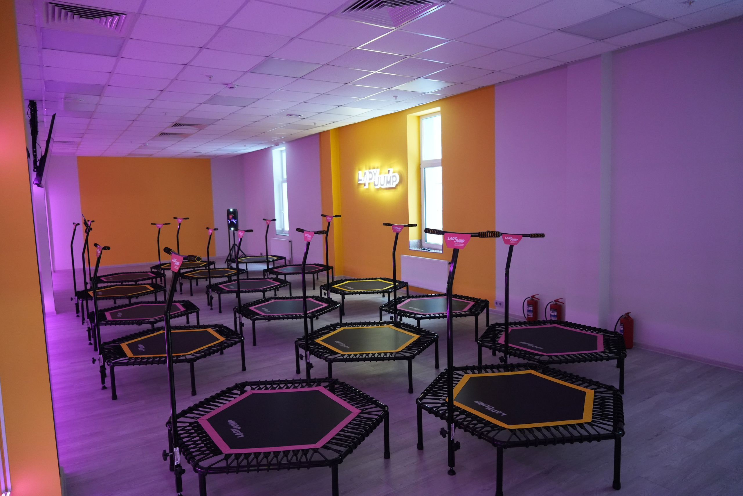 Открытие батутного центра «Lady Jump». Видеограф и Фотограф в Москве