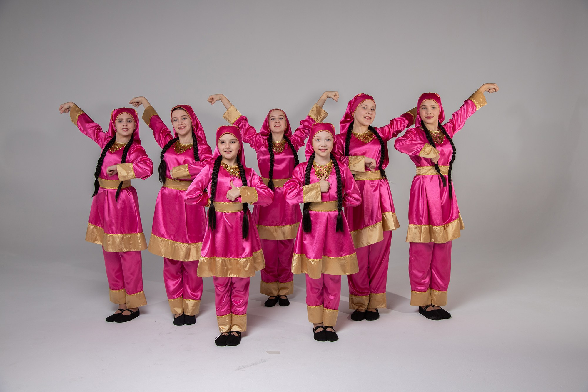 Танцевальные коллективы в студии. Балетный фотограф в Москве Галина Молчанова