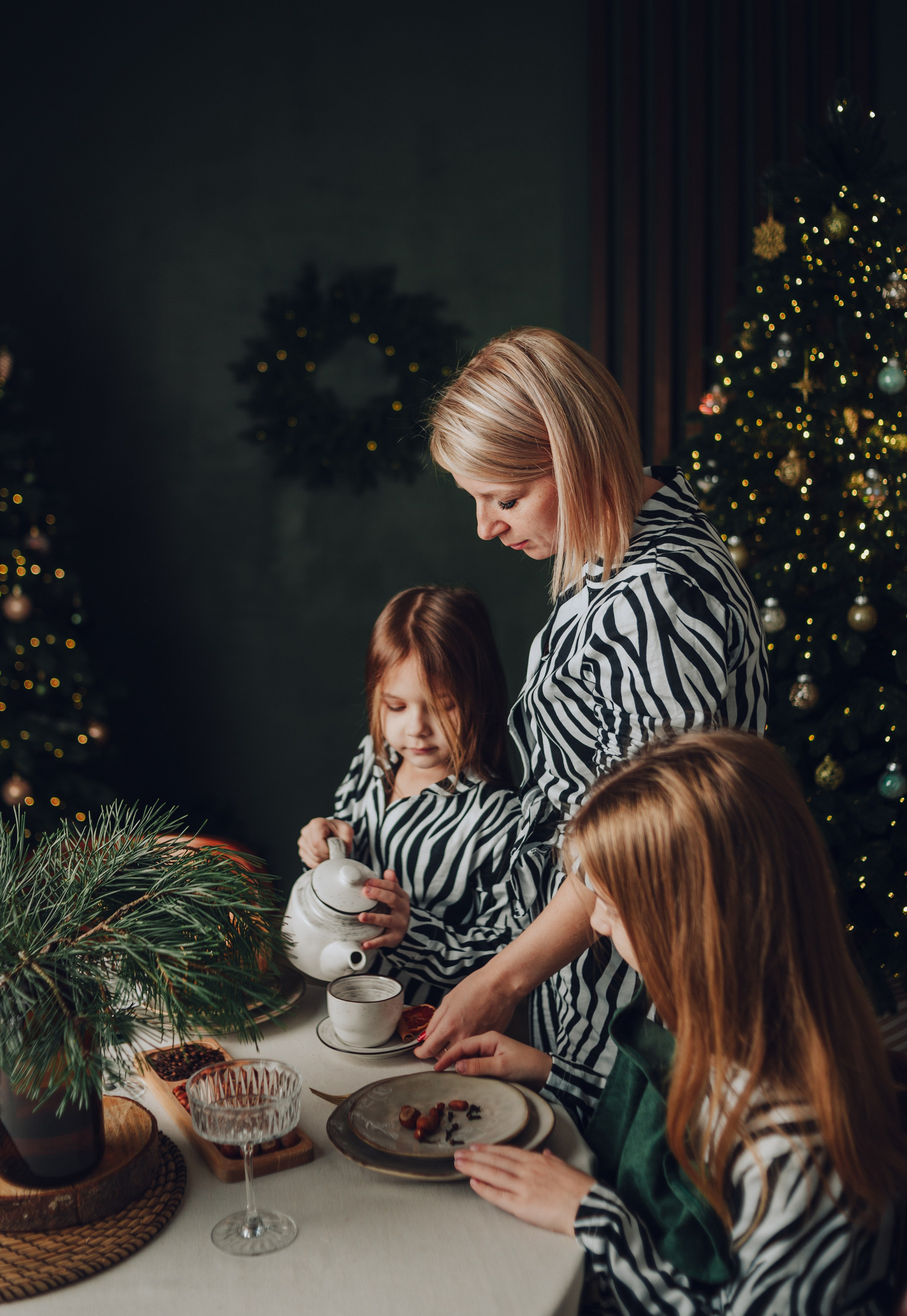 Оля и ее доченьки. Фотограф Брянск