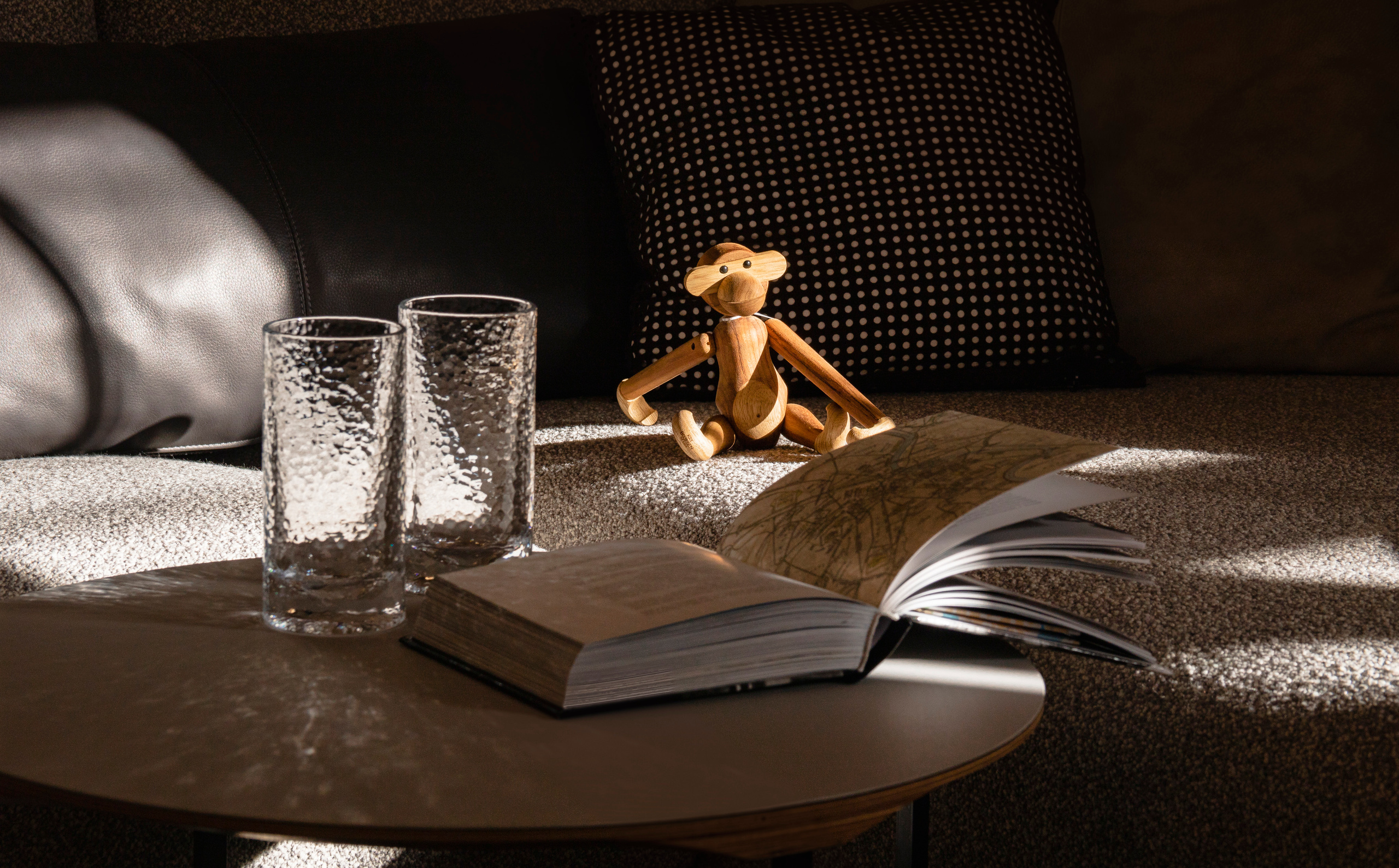 Интерьерные съемки. DIESPERADOSS photo