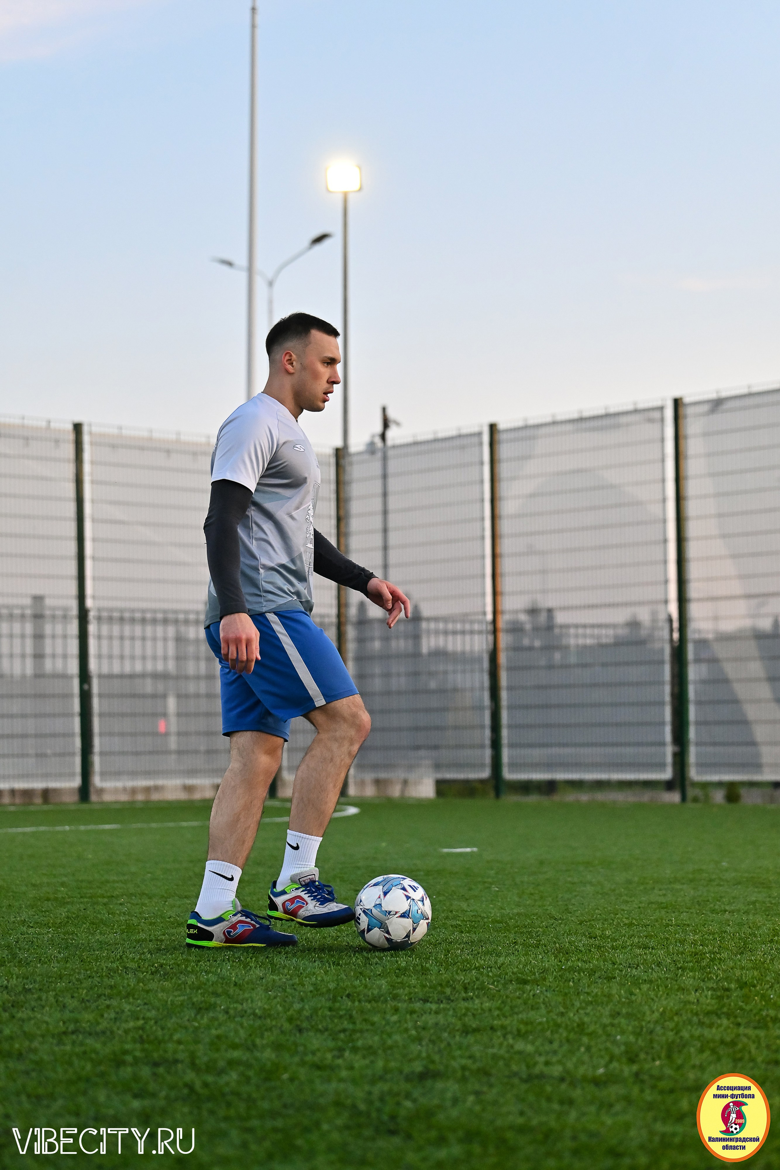 ИГРЫ МИНИ-ФУТБОЛЬНОЙ И КОРПОРАТИВНОЙ ЛИГИ. VIBECITY.RU Вайб Сити Ру Фоторепортажи Фотоотчеты Калининград