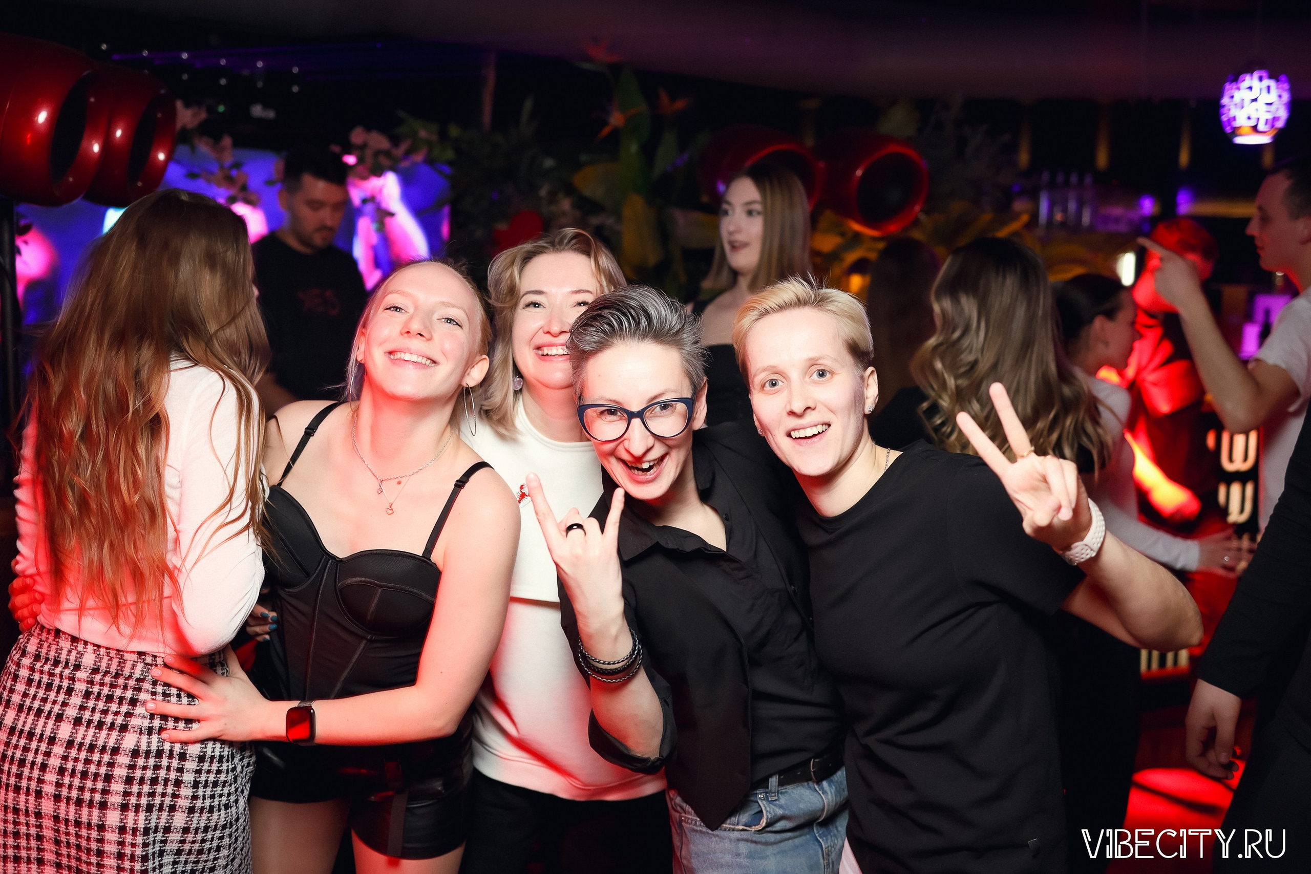 DOUBLE U. VIBECITY.RU Вайб Сити Ру Фоторепортажи Фотоотчеты Калининград