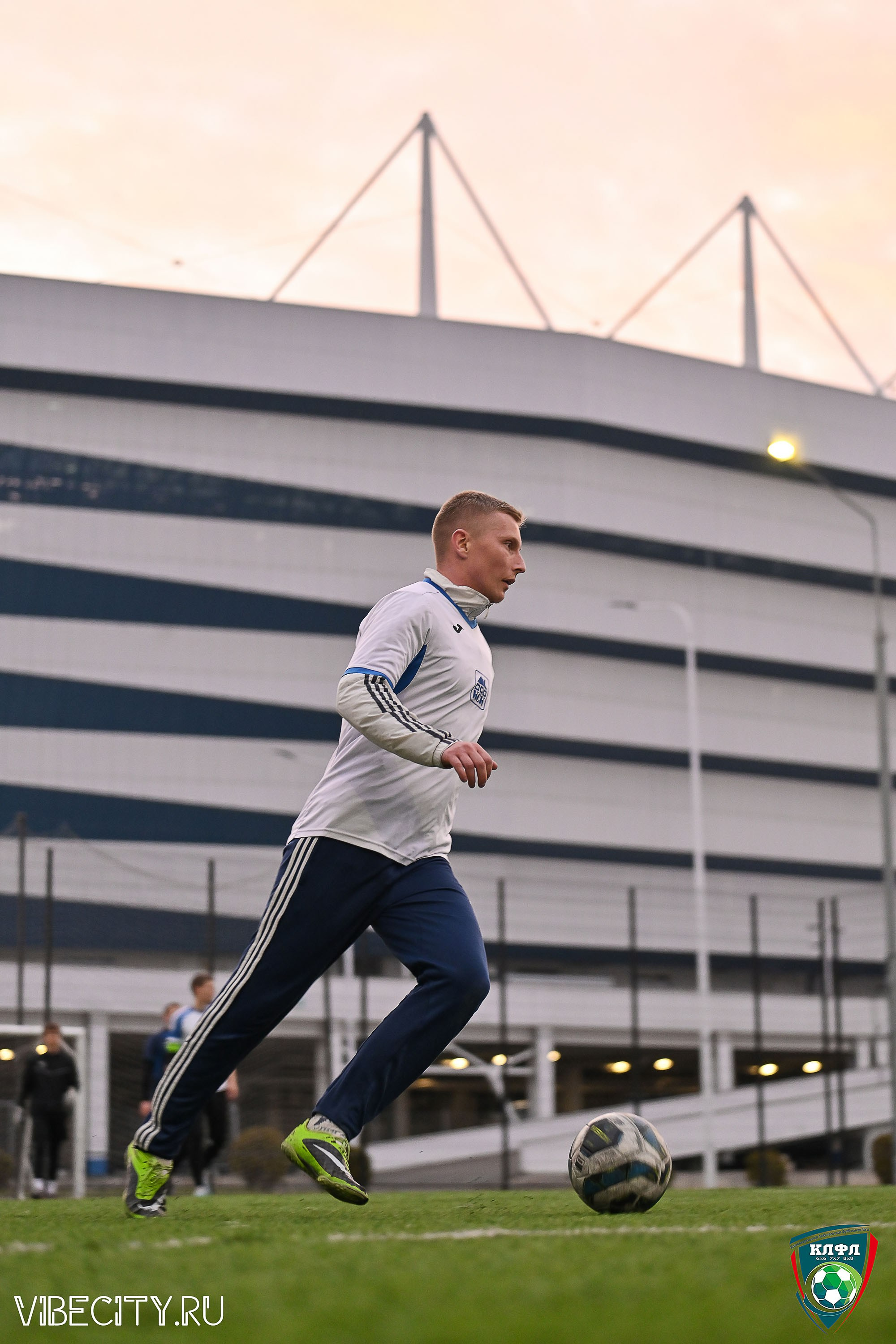 XX ЧЕМПИОНАТ КАЛИНИНГРАДСКОЙ ЛФЛ КАНЦМАРКЕТ39 сезона 2024–2025 гг. VIBECITY.RU Вайб Сити Ру Фоторепортажи Фотоотчеты Калининград