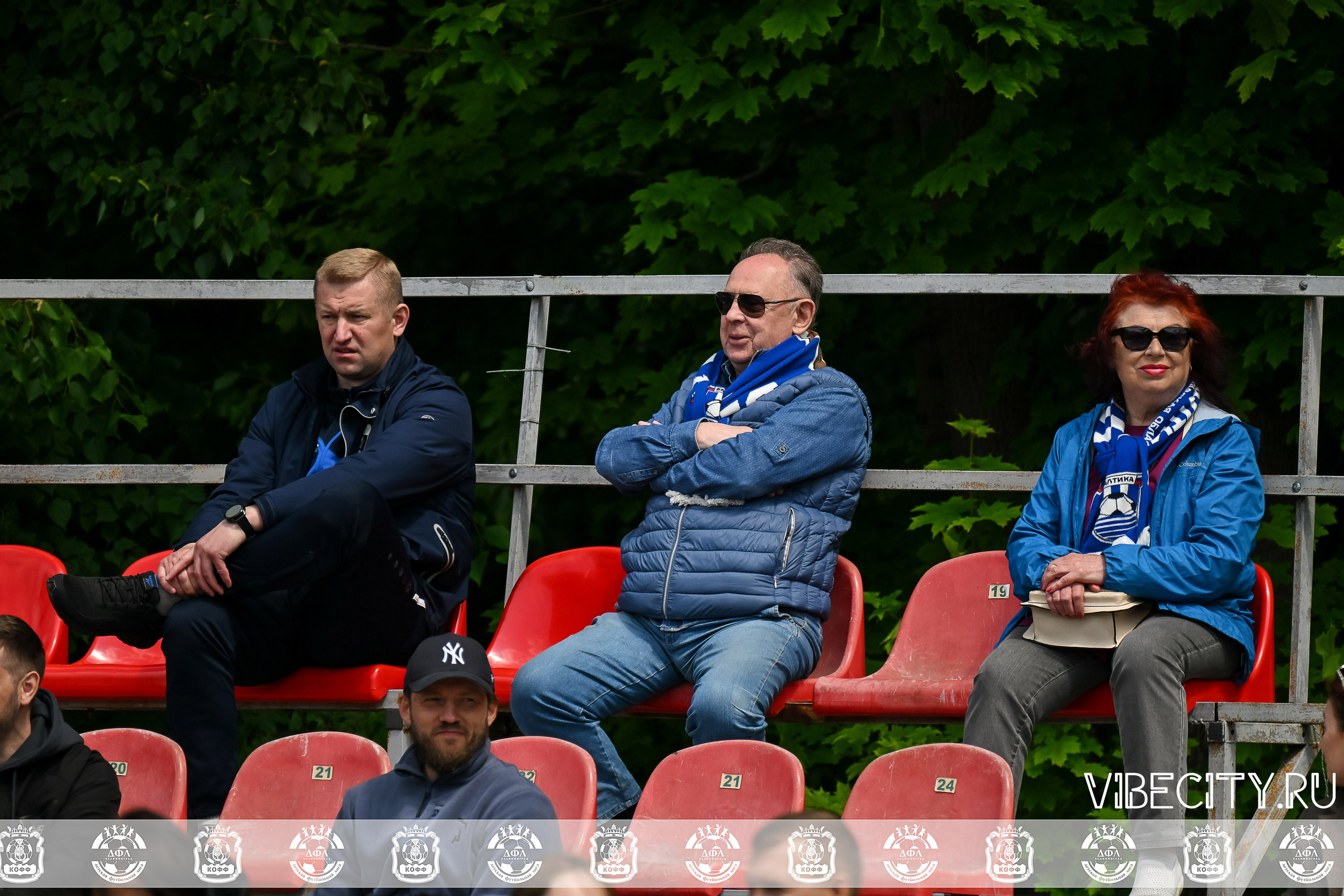 Большие Звезды светят Малым. VIBECITY.RU Вайб Сити Ру Фоторепортажи Фотоотчеты Калининград