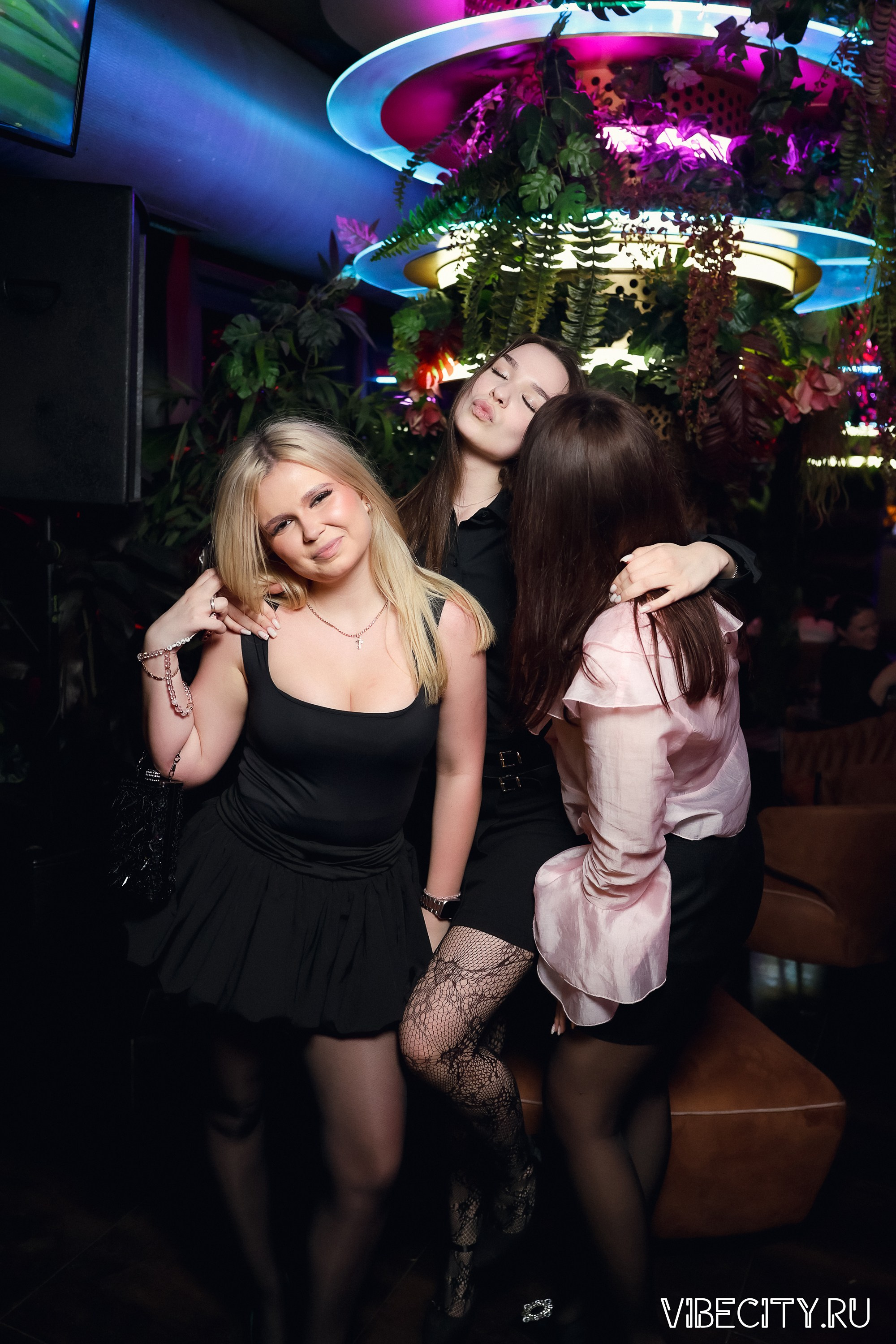 DOUBLE U. VIBECITY.RU Вайб Сити Ру Фоторепортажи Фотоотчеты Калининград