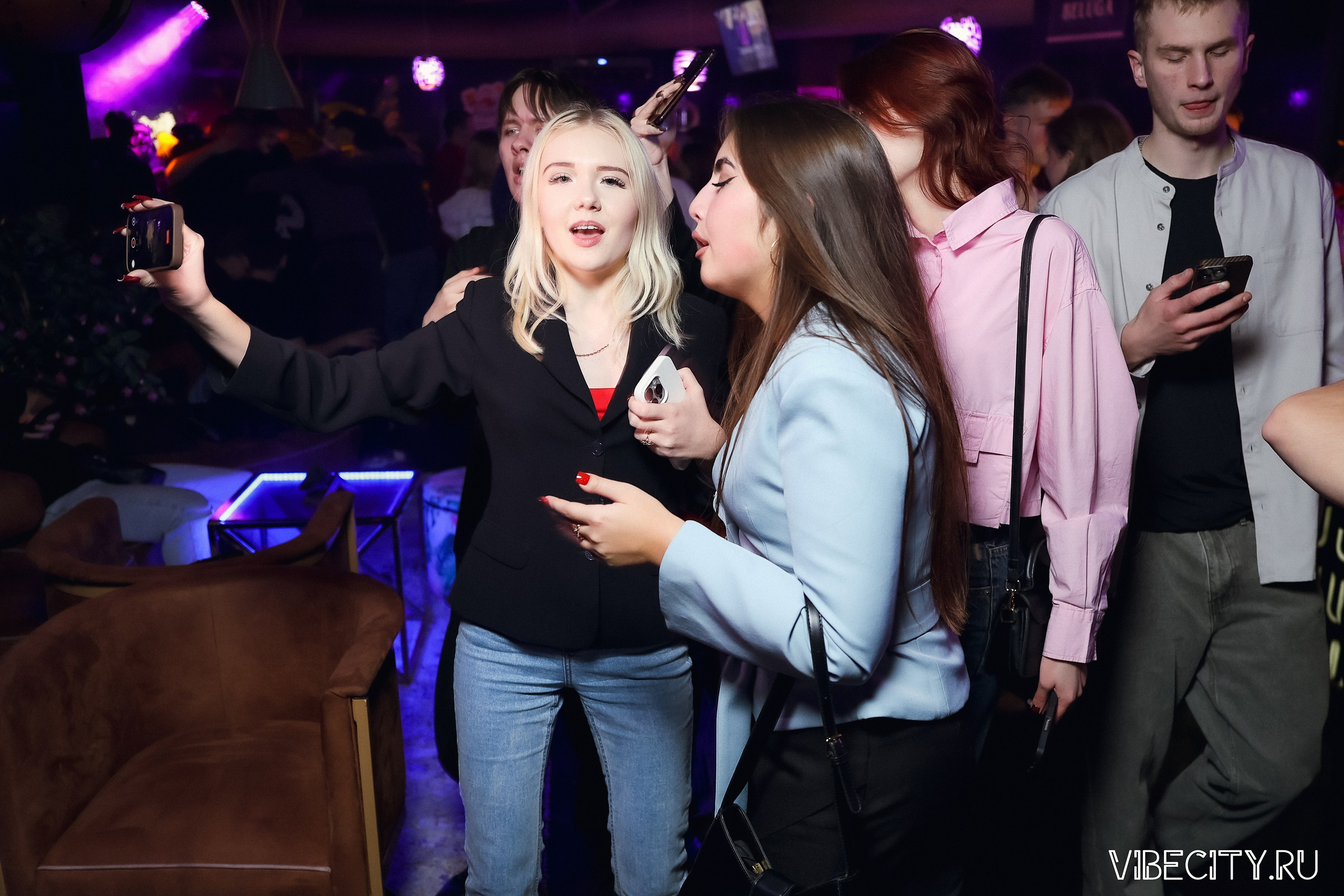 DOUBLE U. VIBECITY.RU Вайб Сити Ру Фоторепортажи Фотоотчеты Калининград