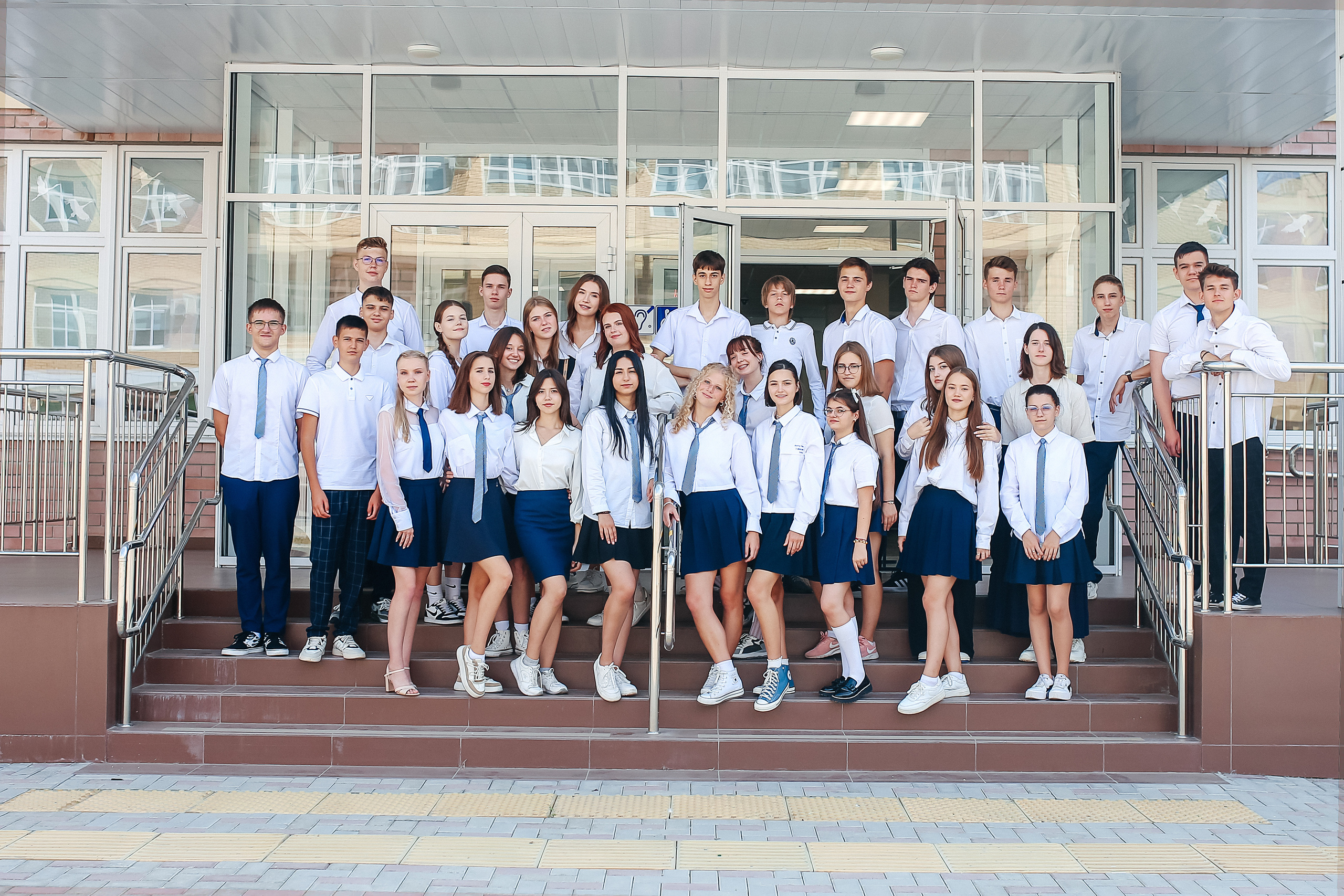 Школьные съемки. Выпускные фотоальбомы. Фотограф в Краснодаре и Краснодарском крае Светлана Койнаш