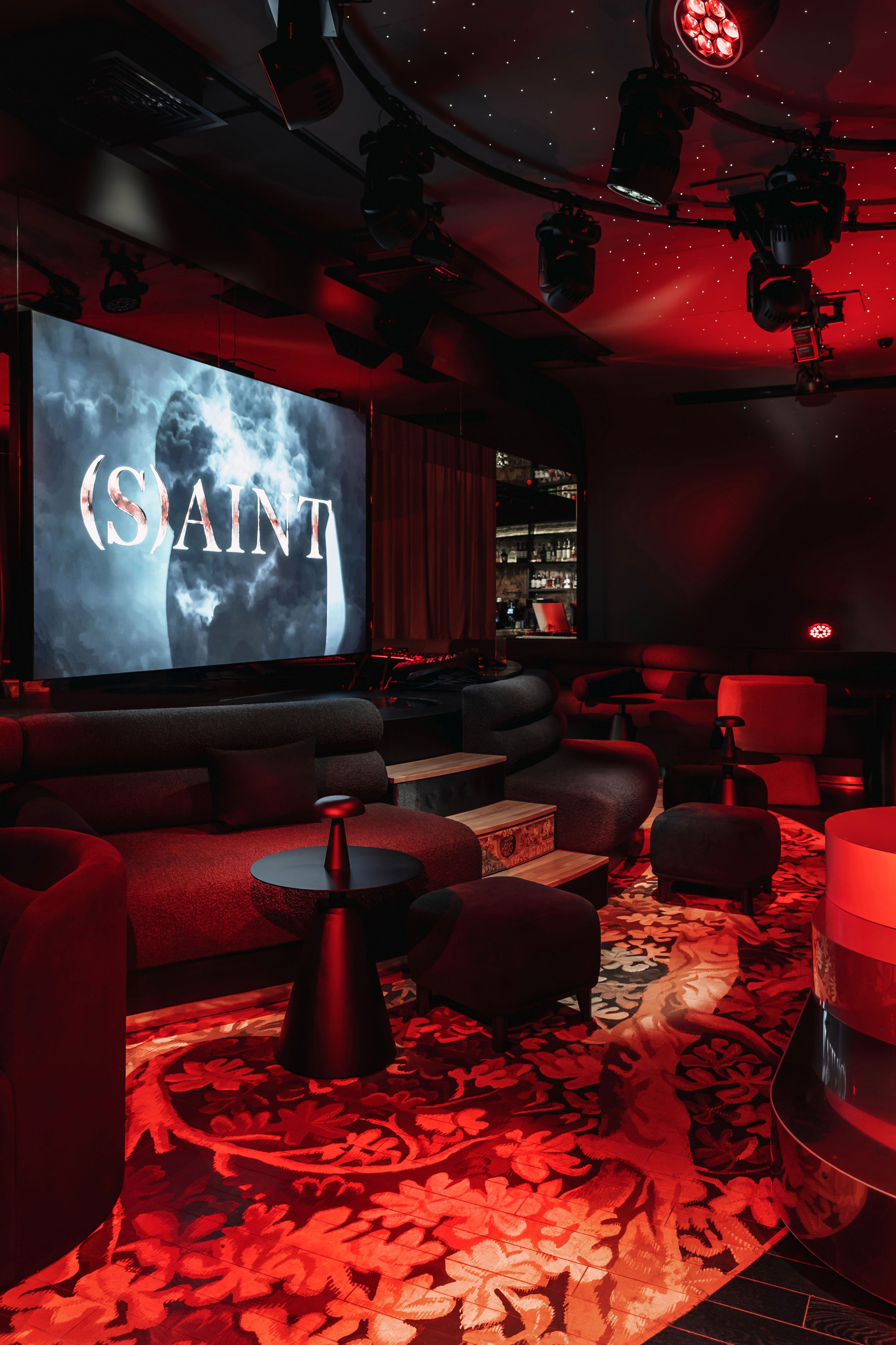 (S)AINT. Репортажный фотограф в Санкт-Петербурге Жолудев Владислав