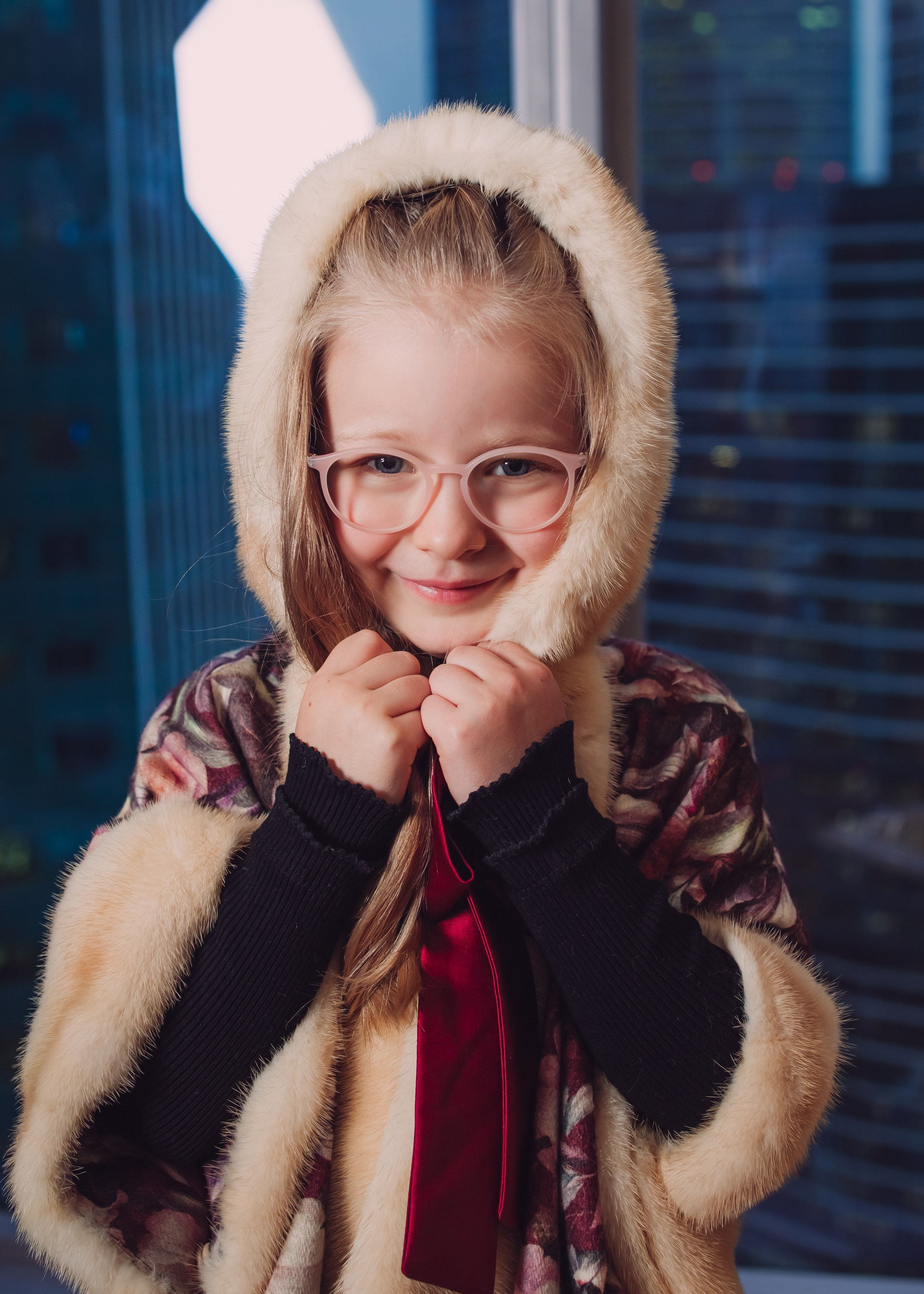 Новогодняя съемка в студии Алеси Марии. Агенство фотографов под любой запрос. Москва