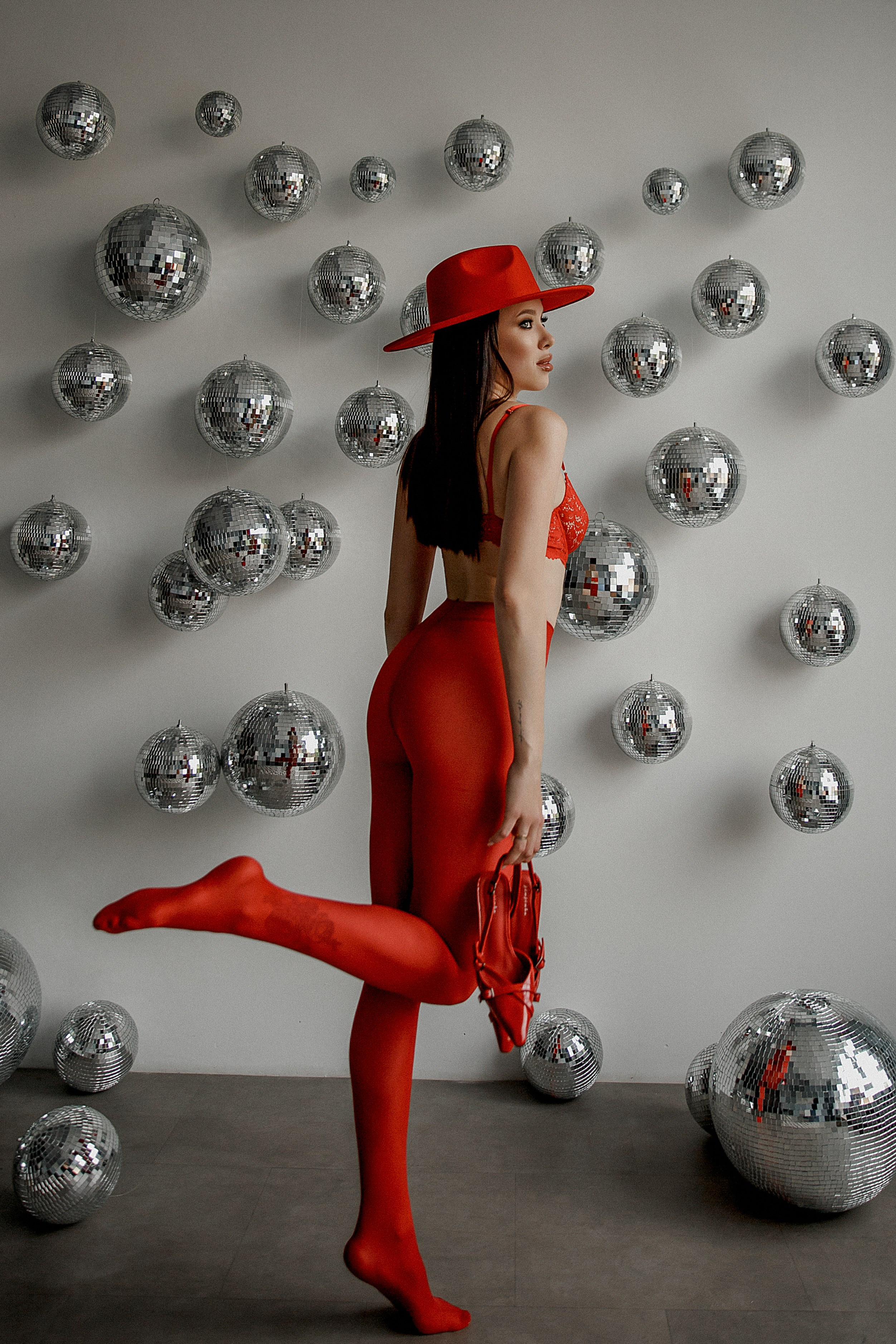 В красном . Поли. Свадебный фотограф Санкт-Петербург  Москва