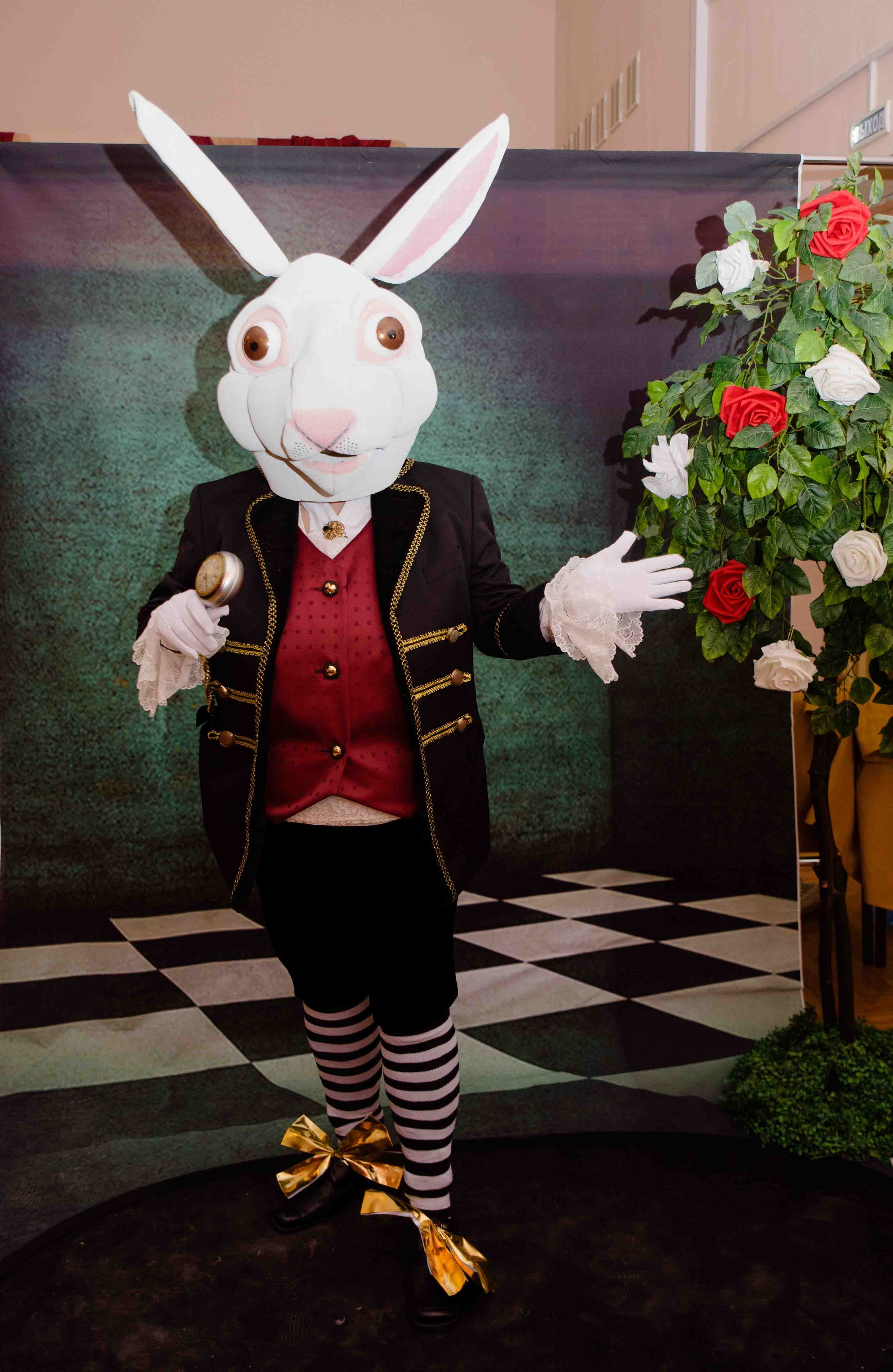 Школьники в стране чудес. Фотосессия в стиле Алисы. 2019 год. Фотограф и видеограф в Москве и Абу Даби Мария Кулагина