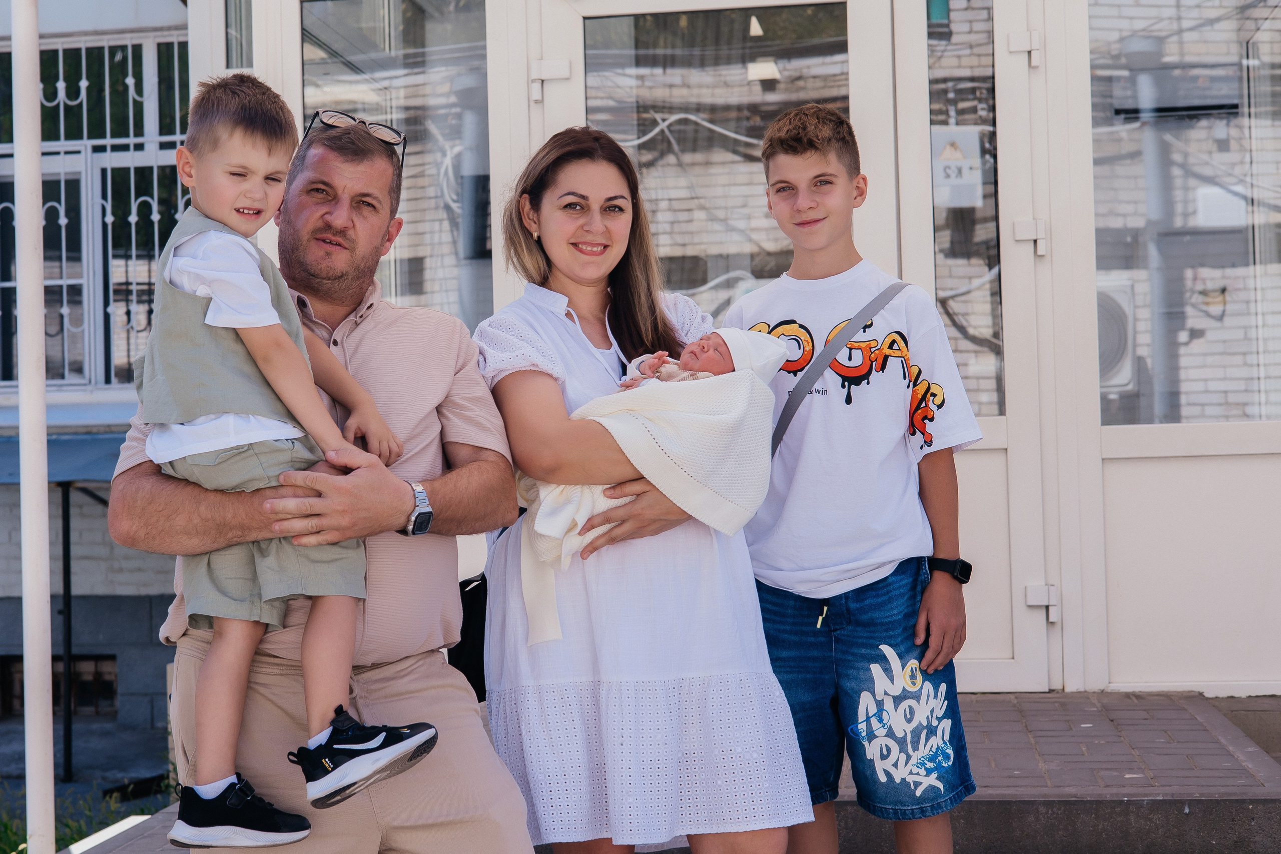 Выписка 14 июня 2024. Фотограф Ростов-на-Дону | фототерапевт