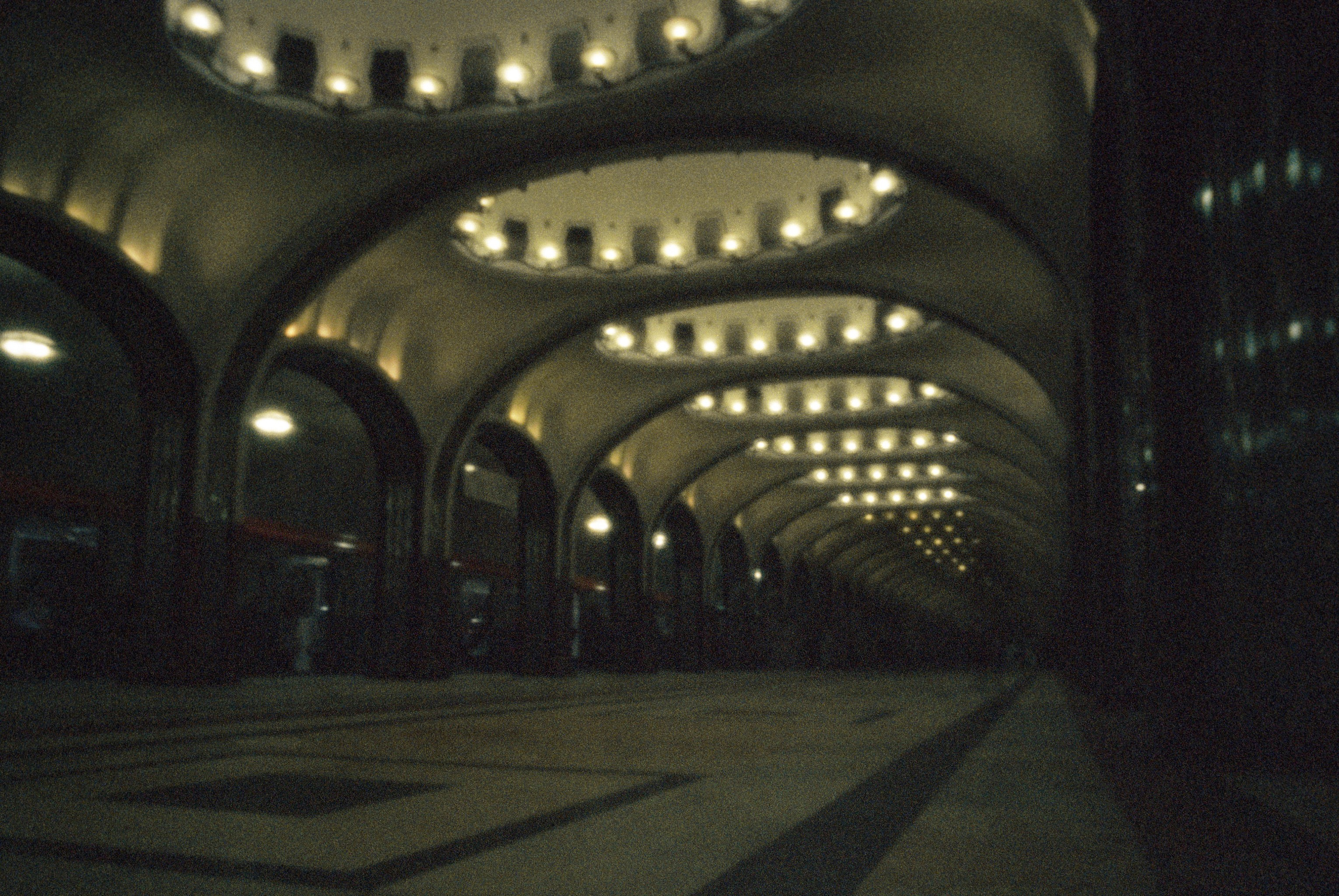 Pinhole. Фотограф для брендов в Москве Никита Чикунов