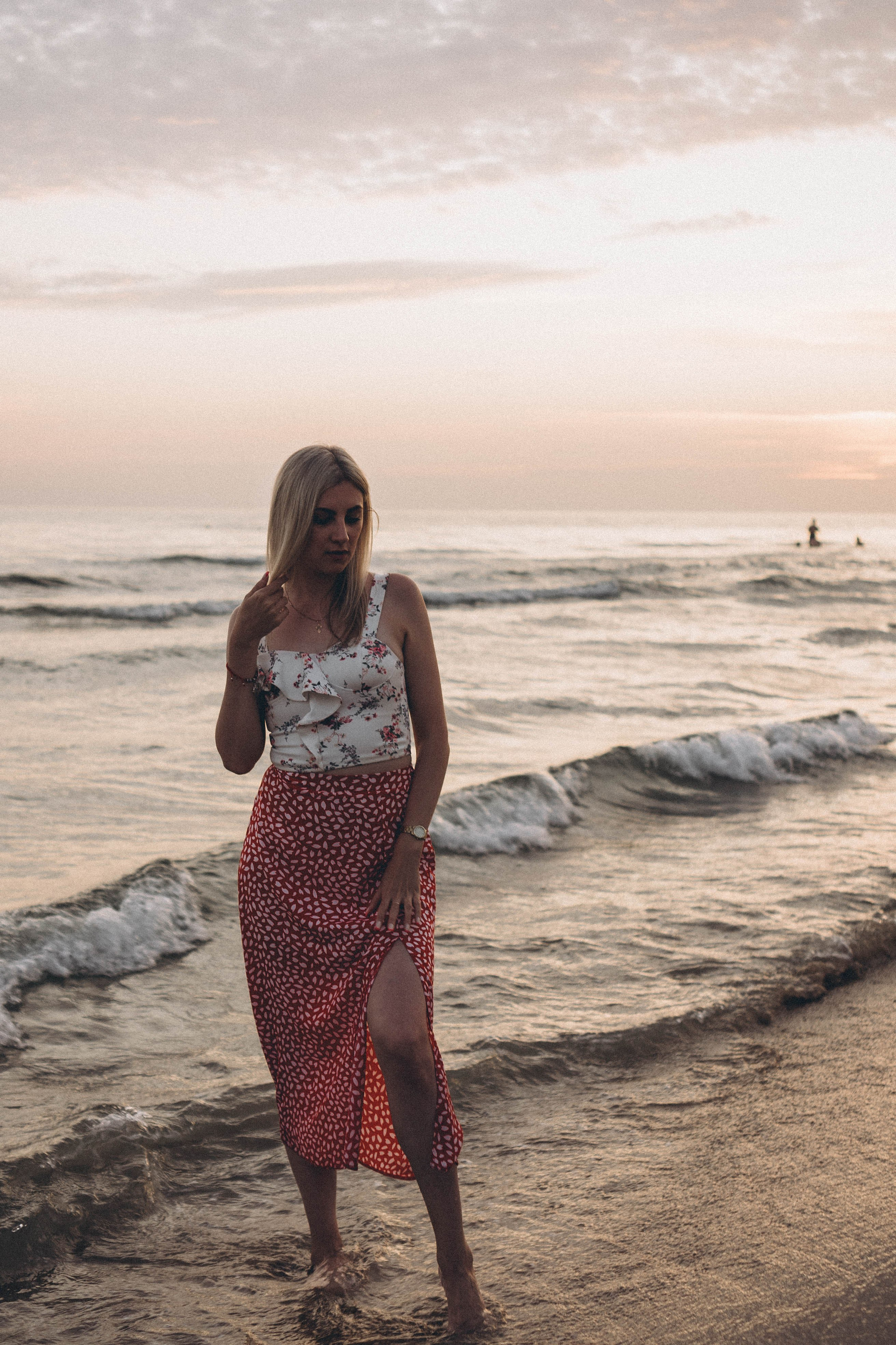 Июльский вечер на берегу черного моря. Профессиональный фотограф, Санкт-Петербург — Виктория Богомолова