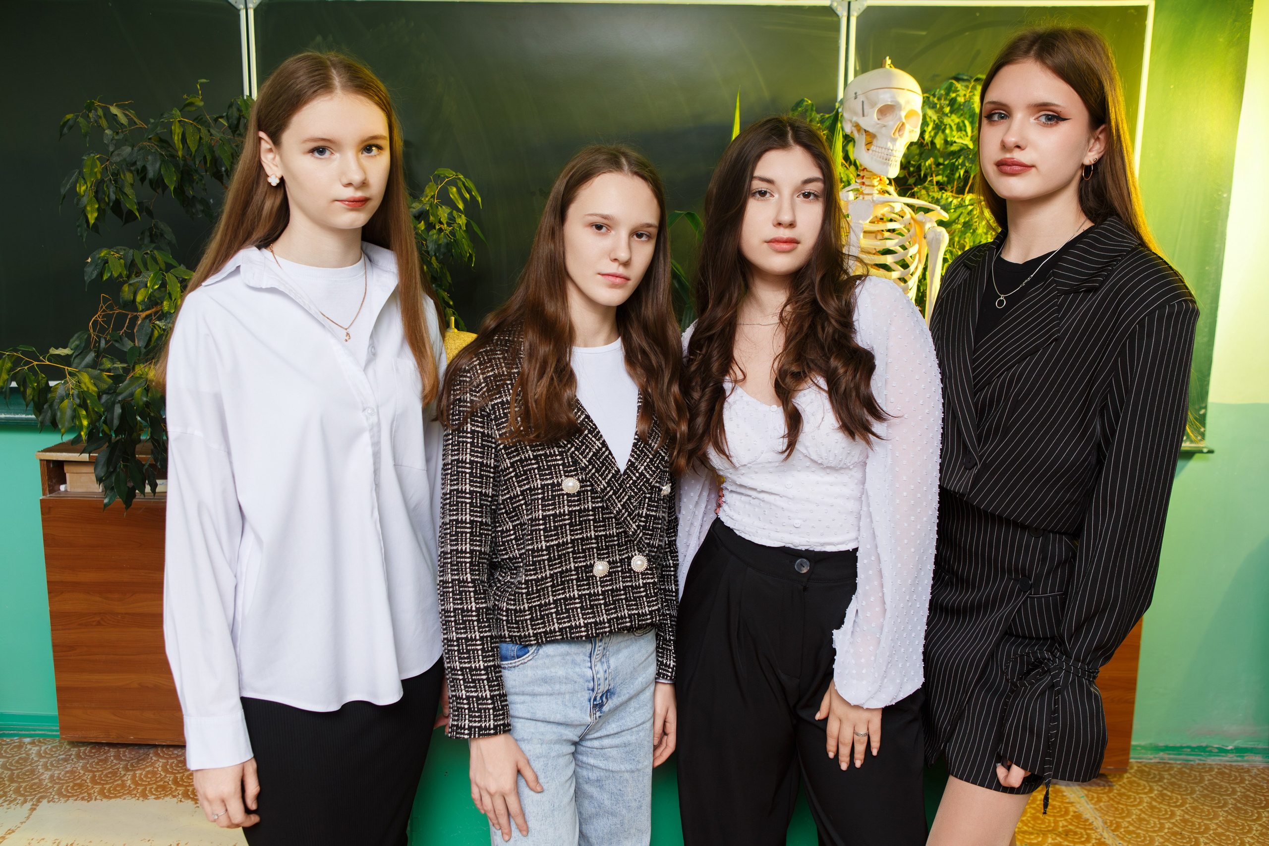 Групповая Фотосессия в Классе для Учеников 9 Классов | Твой Альбом Мценск. ТВОЙ АЛЬБОМ / ТВОИ ПРАВИЛА