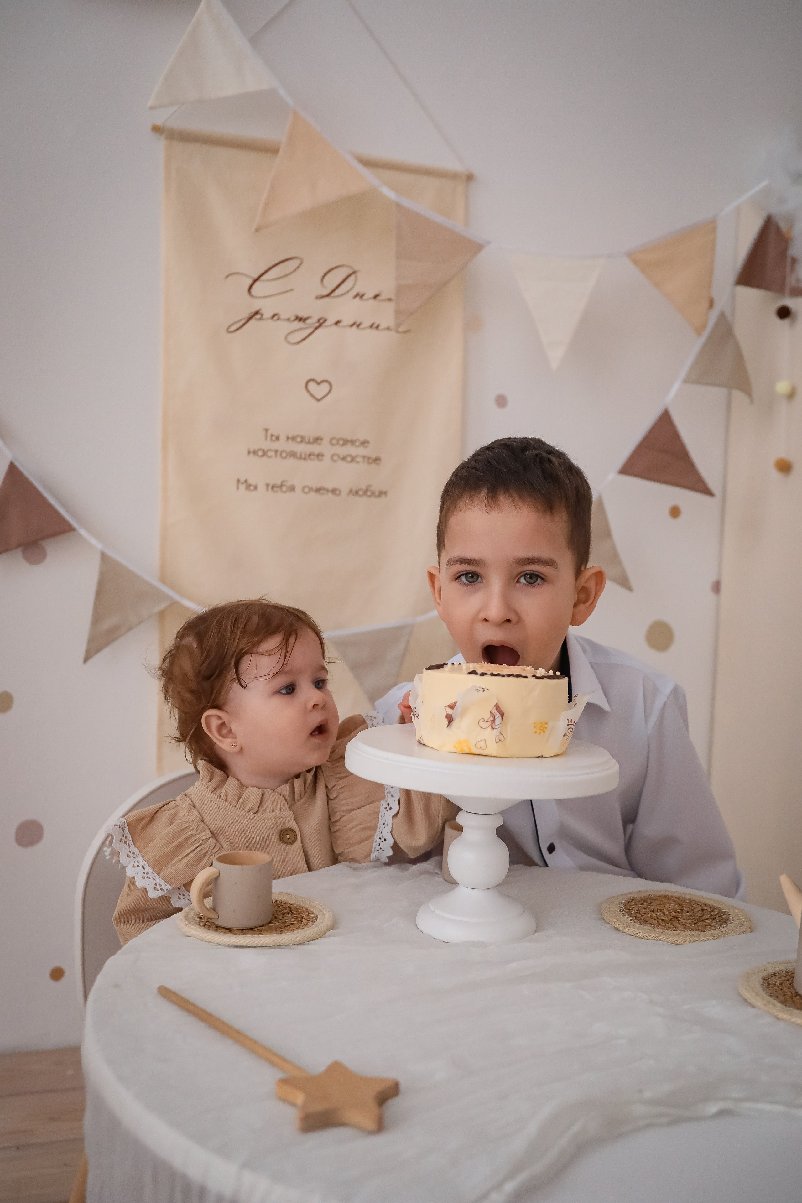 Арине 1 годик. Фотограф г. Хабаровск. Семейные и индивидуальные съёмки