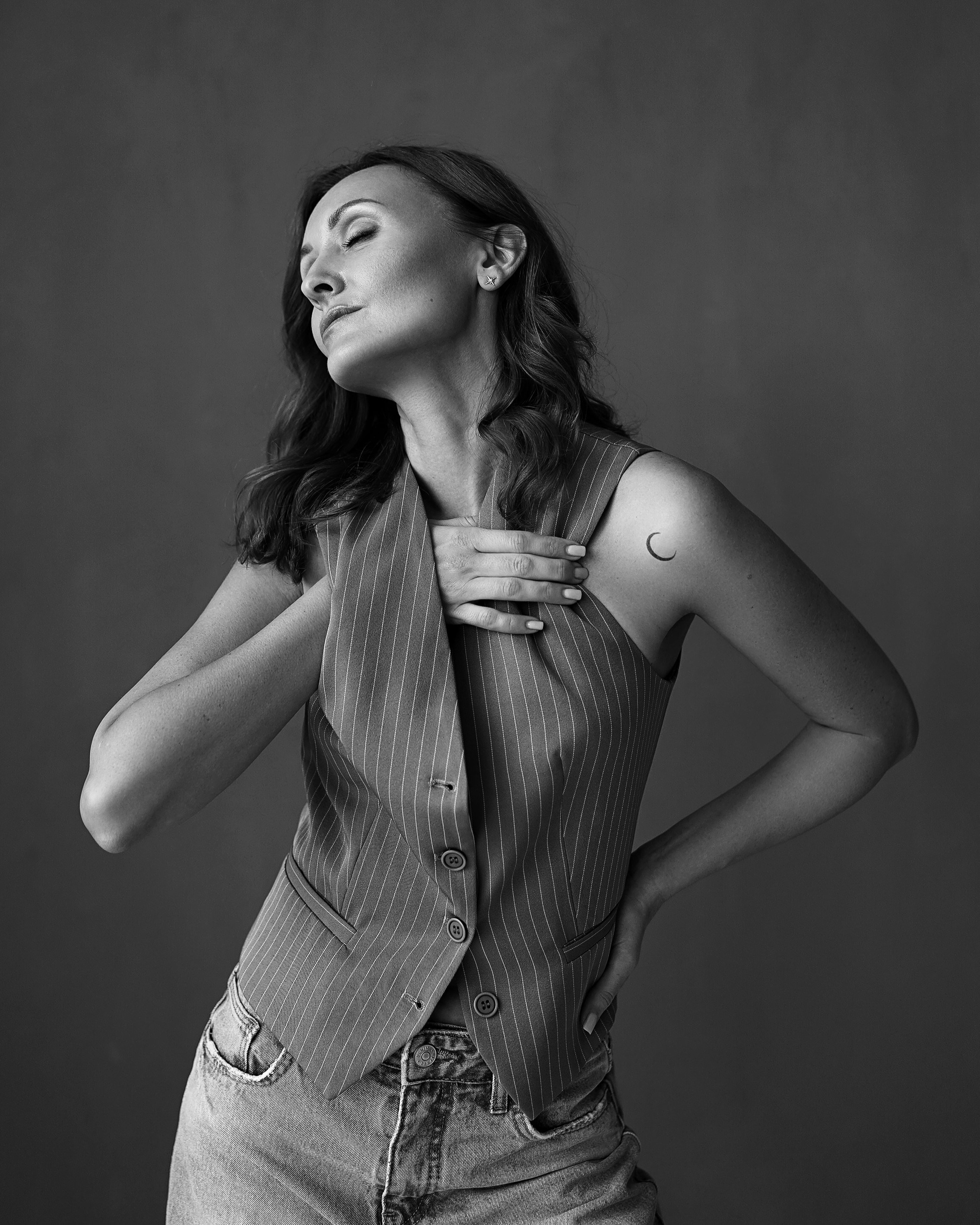 ЖЕНСКИЕ СЪЕМКИ. ЖЕНСКИЙ ФОТОГРАФ КРИСТИНА ВИГЕЛЬ