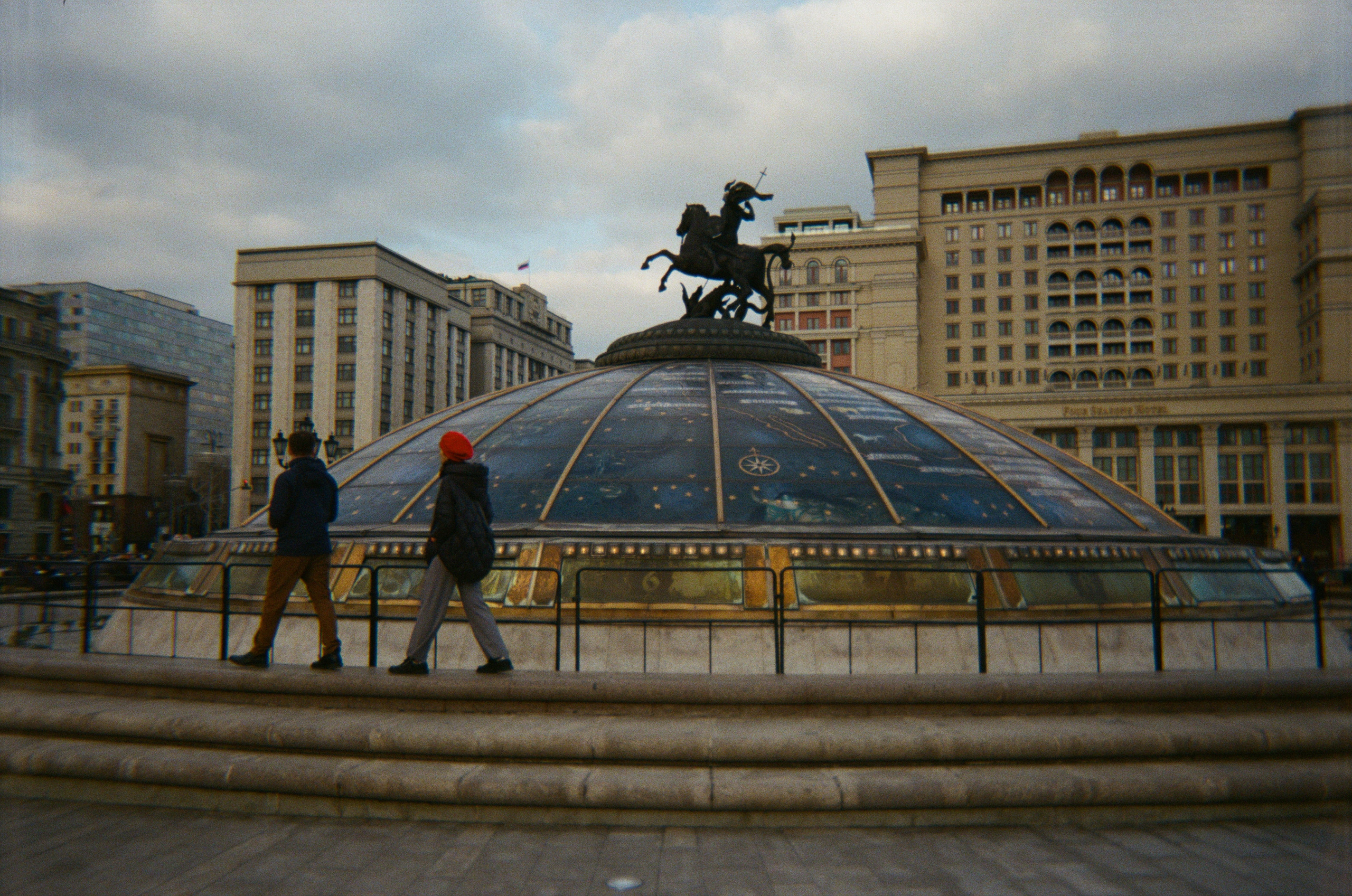 Street. Portrait and documentary photographer in Moscow Dmitriy Kirillov