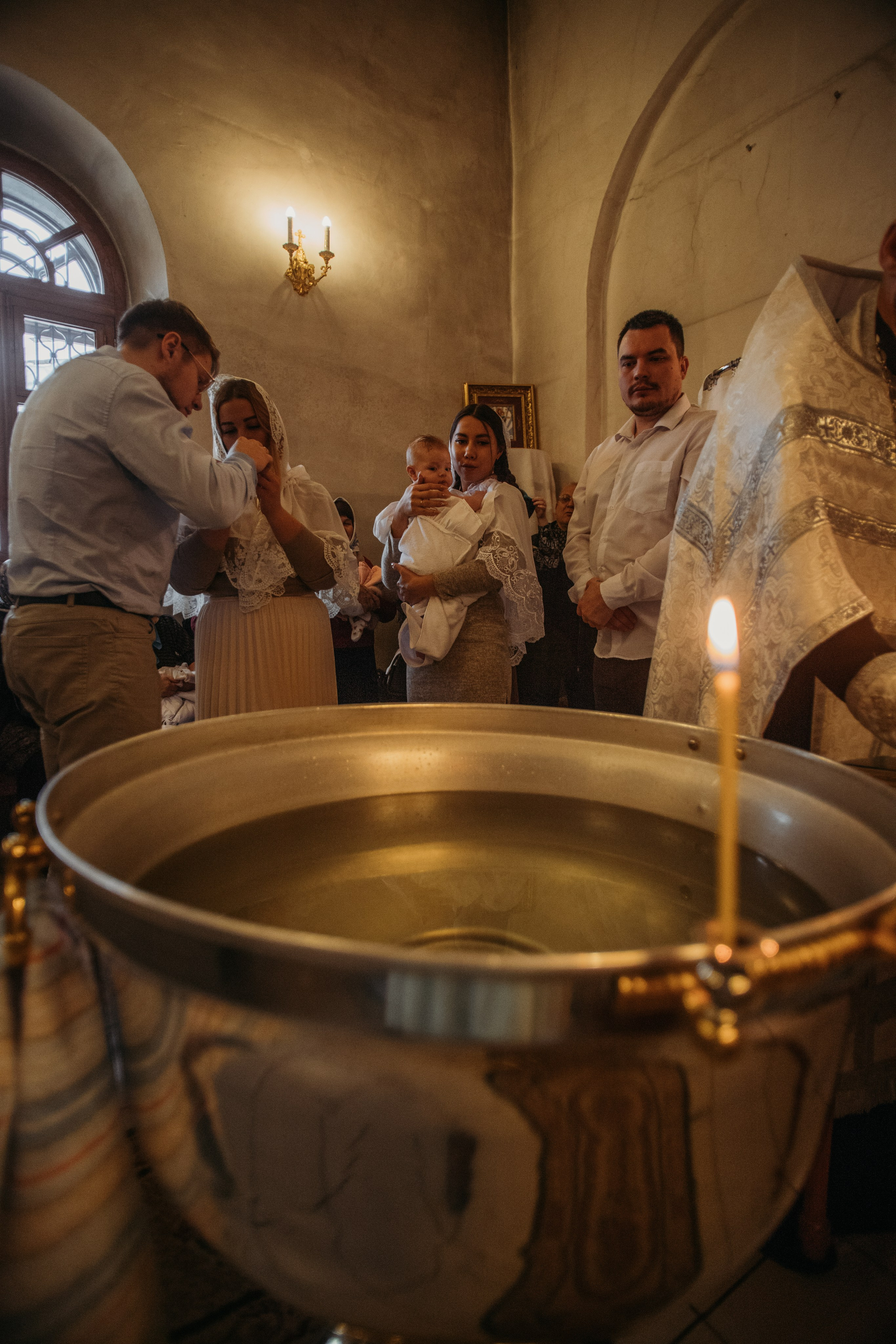 Крещение Аглаи. Венера Гайн. Репортажный фотограф  Тюмень. Обучение фотографии с 0
