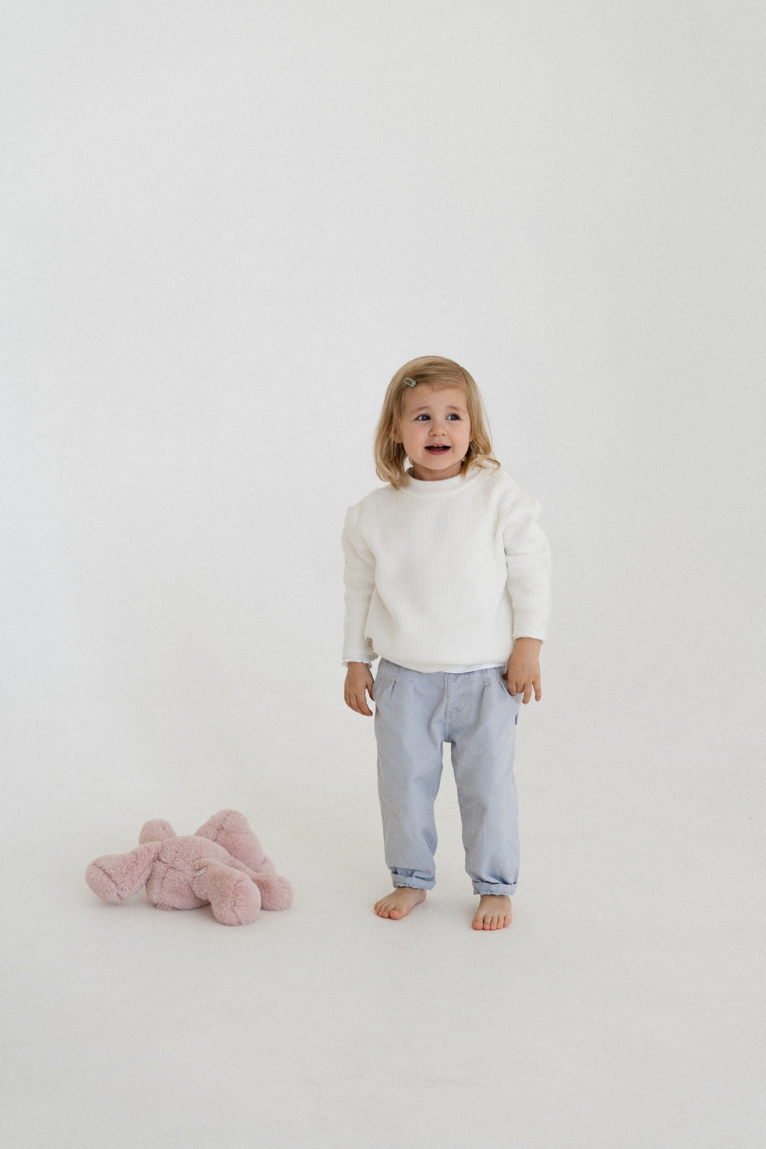 Оля, Артемий, Вера. Главная