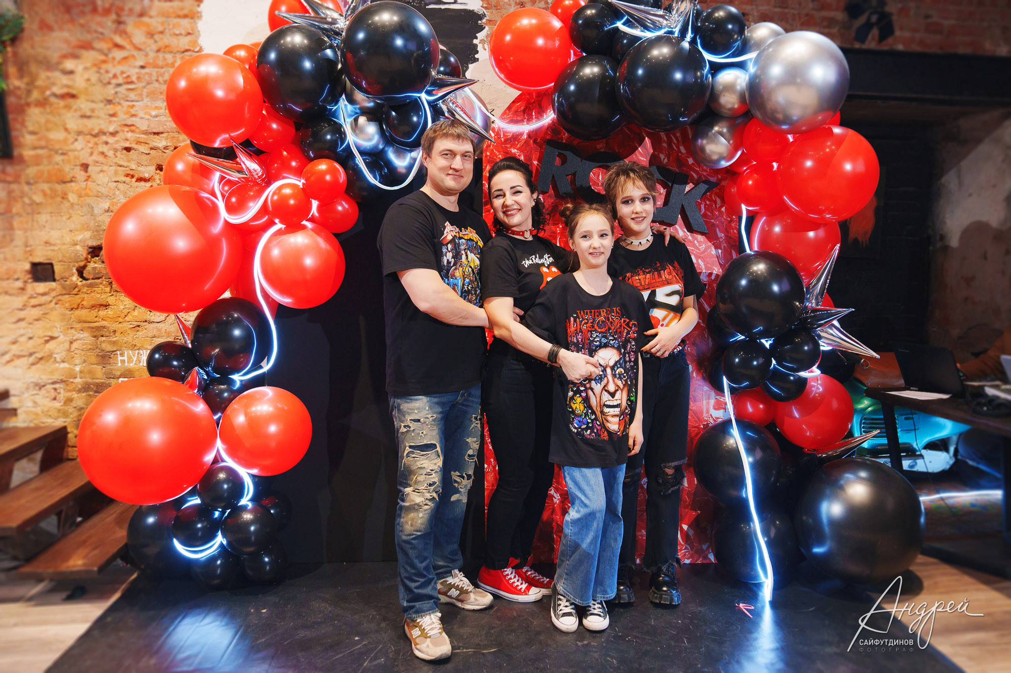 День Рождения Вари🤘🎸🤪 Rock Party!. Свадебный и семейный фотограф в Ростове-на-Дону. Андрей Сайфутдинов