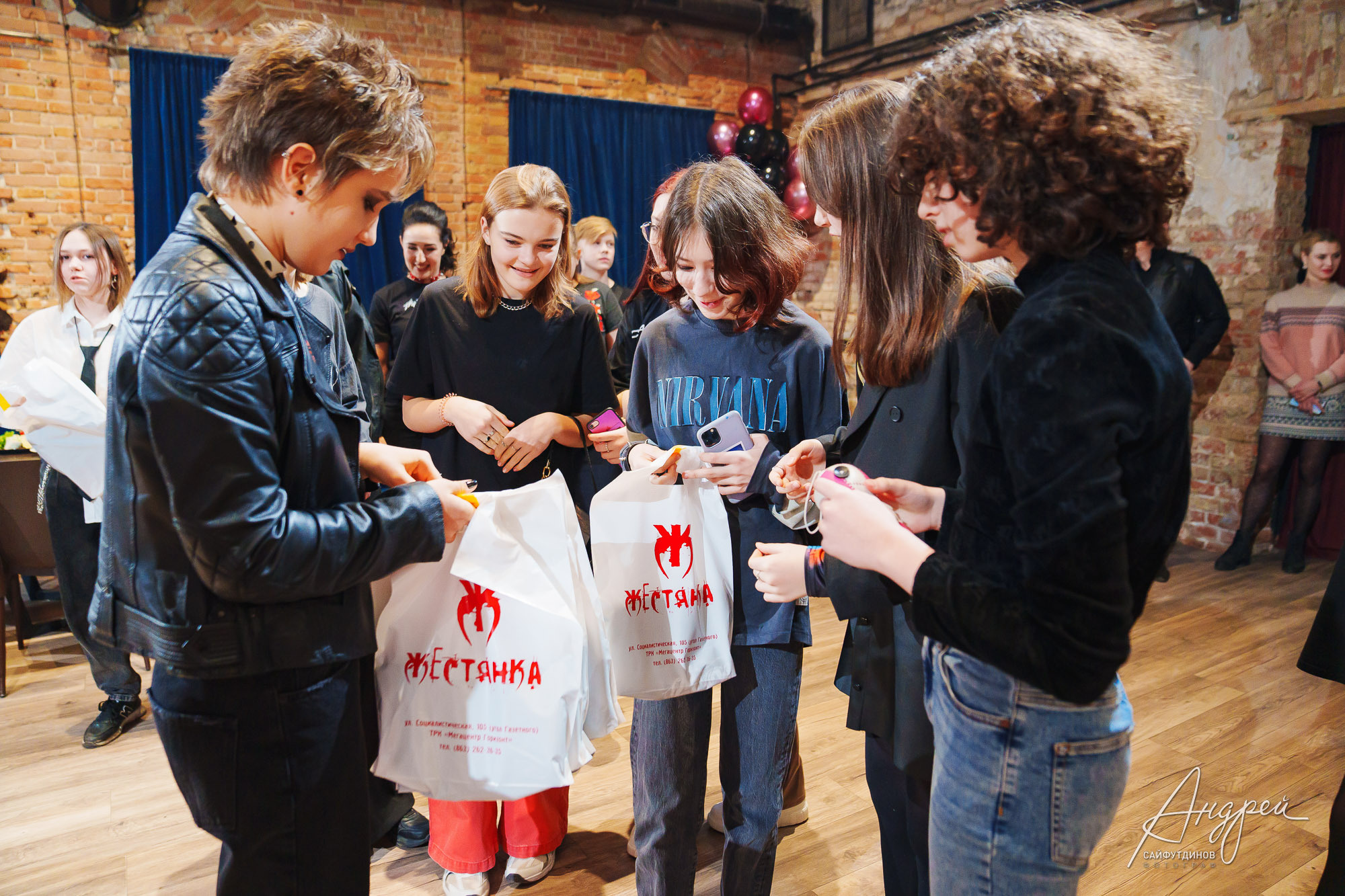 День Рождения Вари🤘🎸🤪 Rock Party!. Свадебный и семейный фотограф в Ростове-на-Дону. Андрей Сайфутдинов