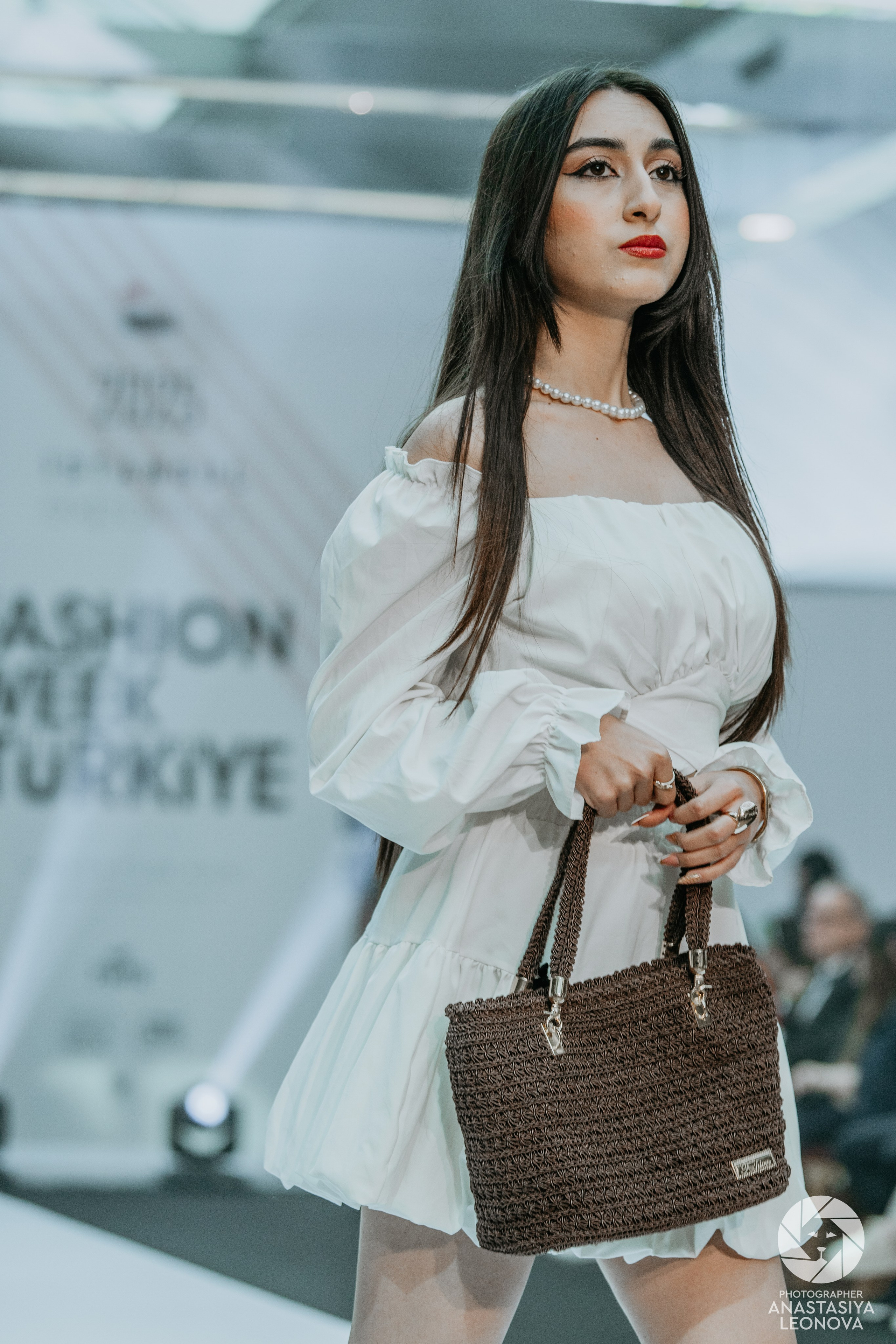 Fashion Week Türkiye [spring, 2025]. Anastasia Leonowa
